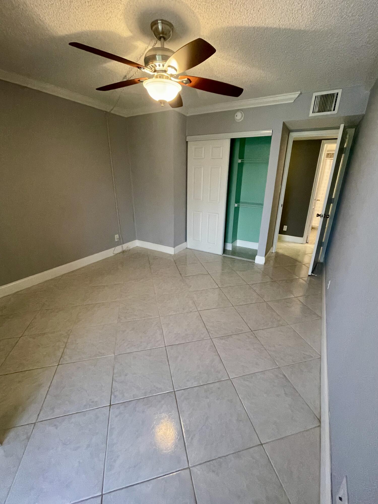 BAY YACHT CLUB CONDO - Residential Lease