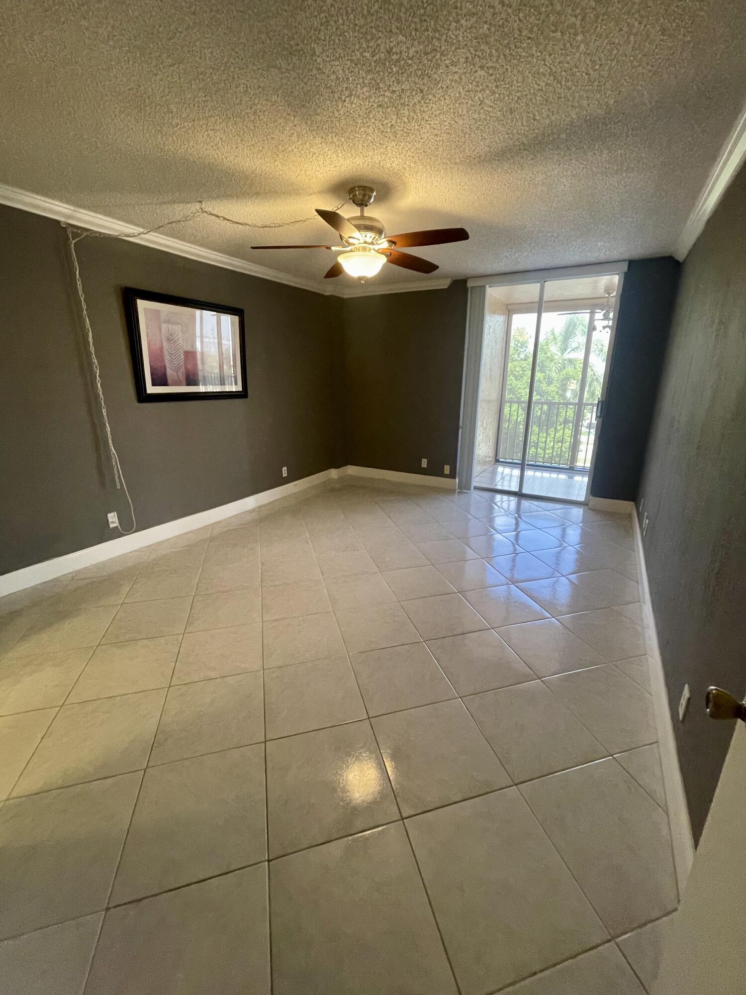 BAY YACHT CLUB CONDO - Residential Lease