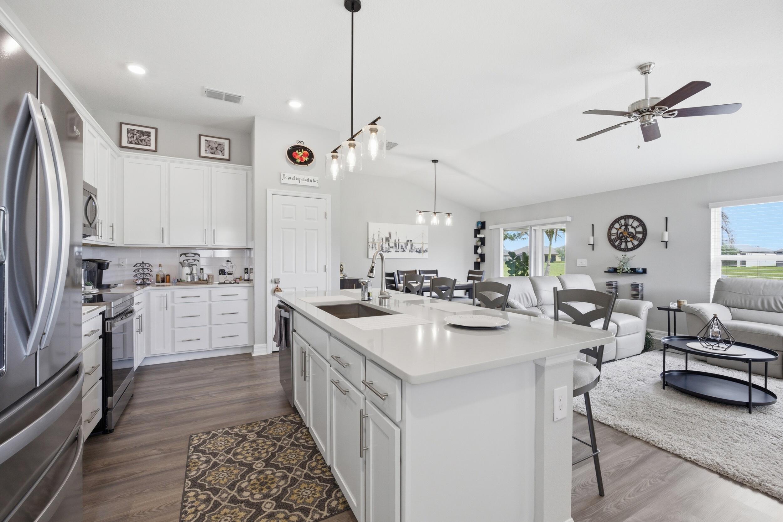 PINE TRACE THIRD REPLAT - Residential