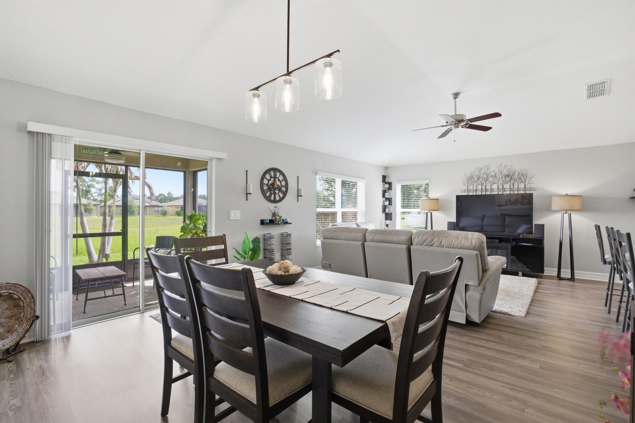 PINE TRACE THIRD REPLAT - Residential