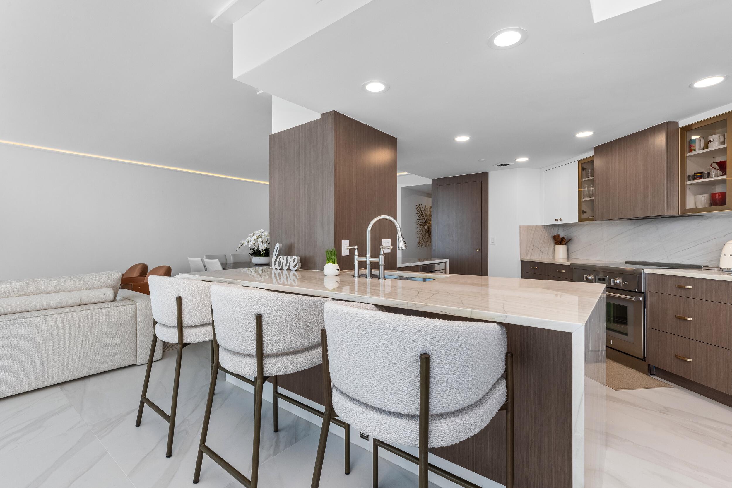 PLAZA OF THE PALM BEACHES CONDO - Residential