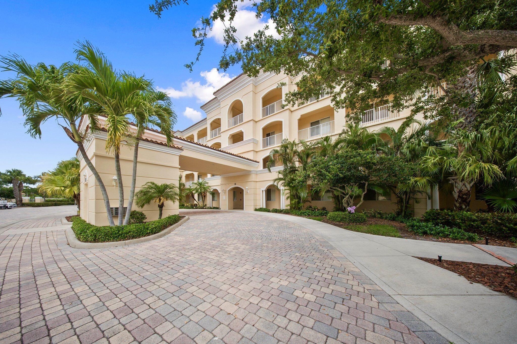 HARBOUR ISLE AT HUTCHINSON ISLAND WEST - Residential
