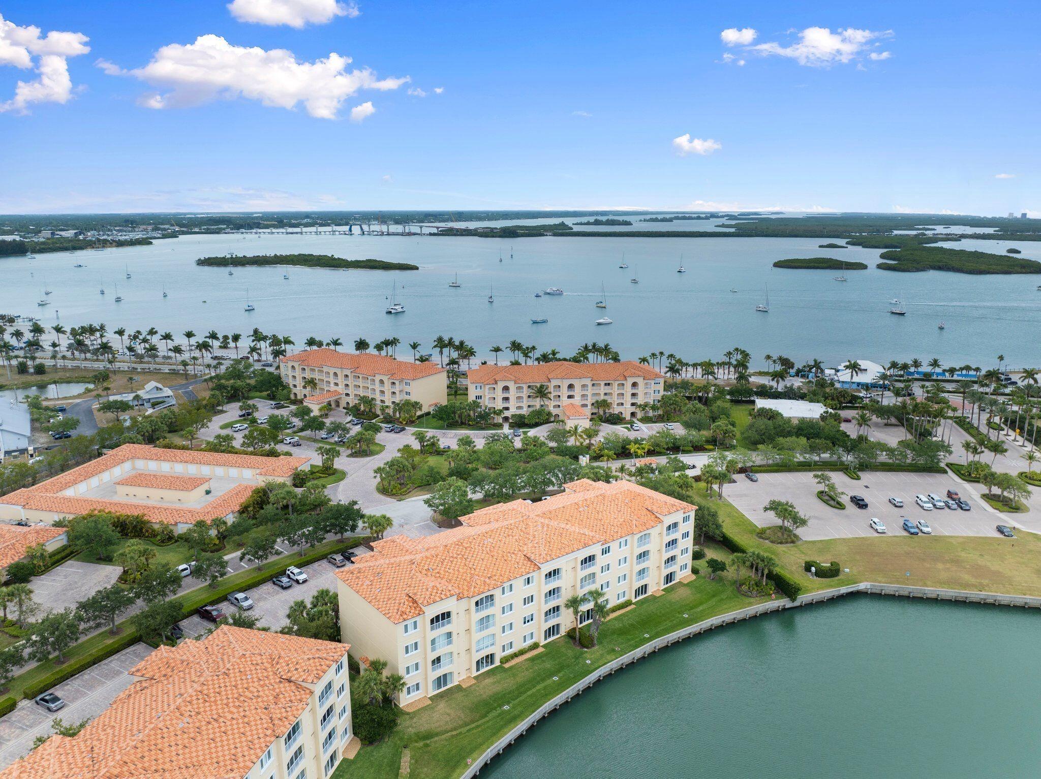 HARBOUR ISLE AT HUTCHINSON ISLAND WEST - Residential