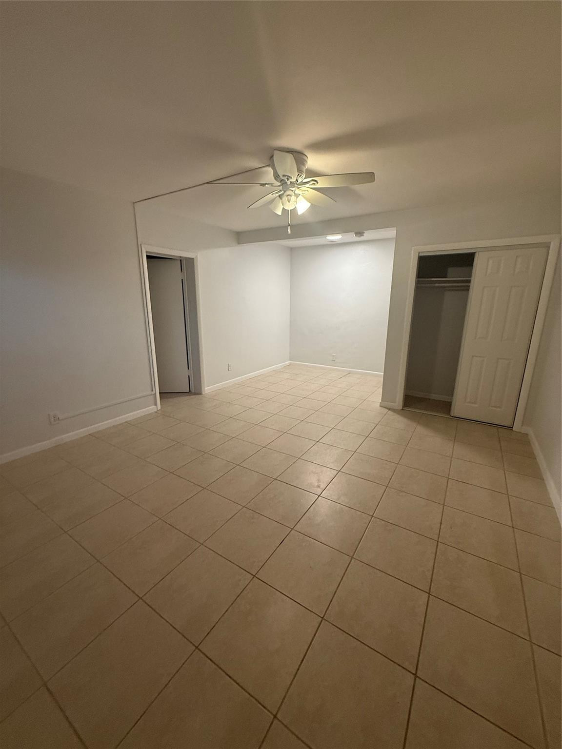Lauder-Gate 26-48 B - Residential Lease