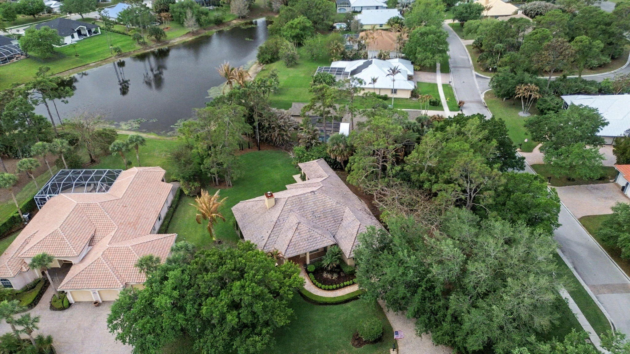 LOCKS LANDING - Residential