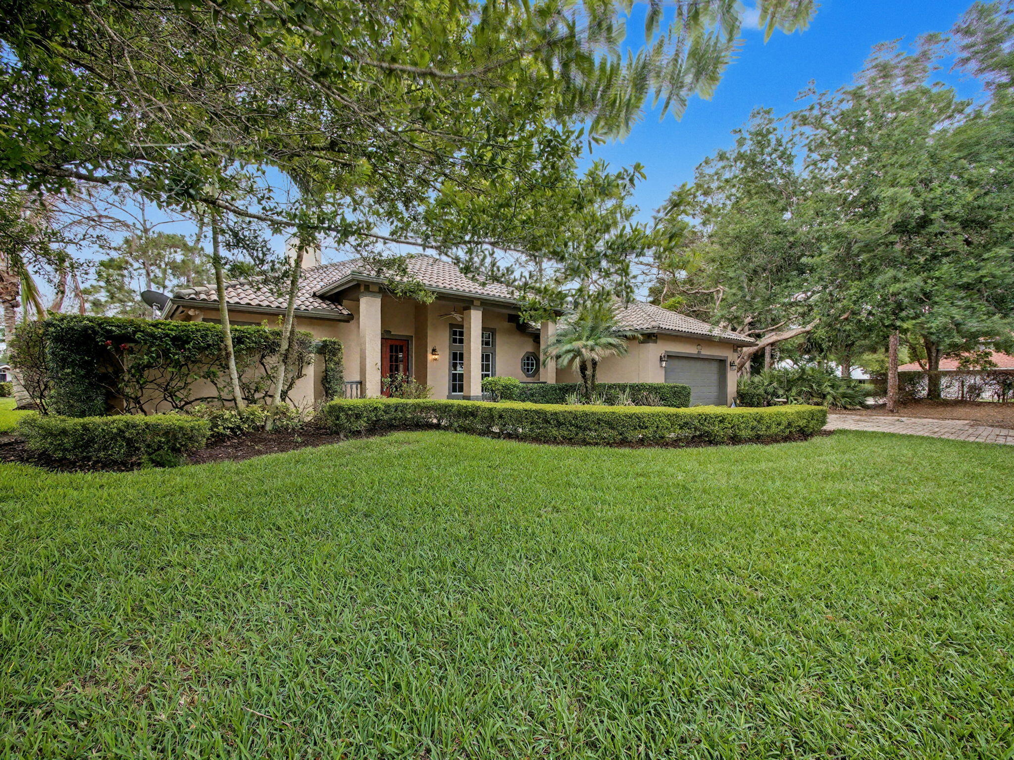 LOCKS LANDING - Residential