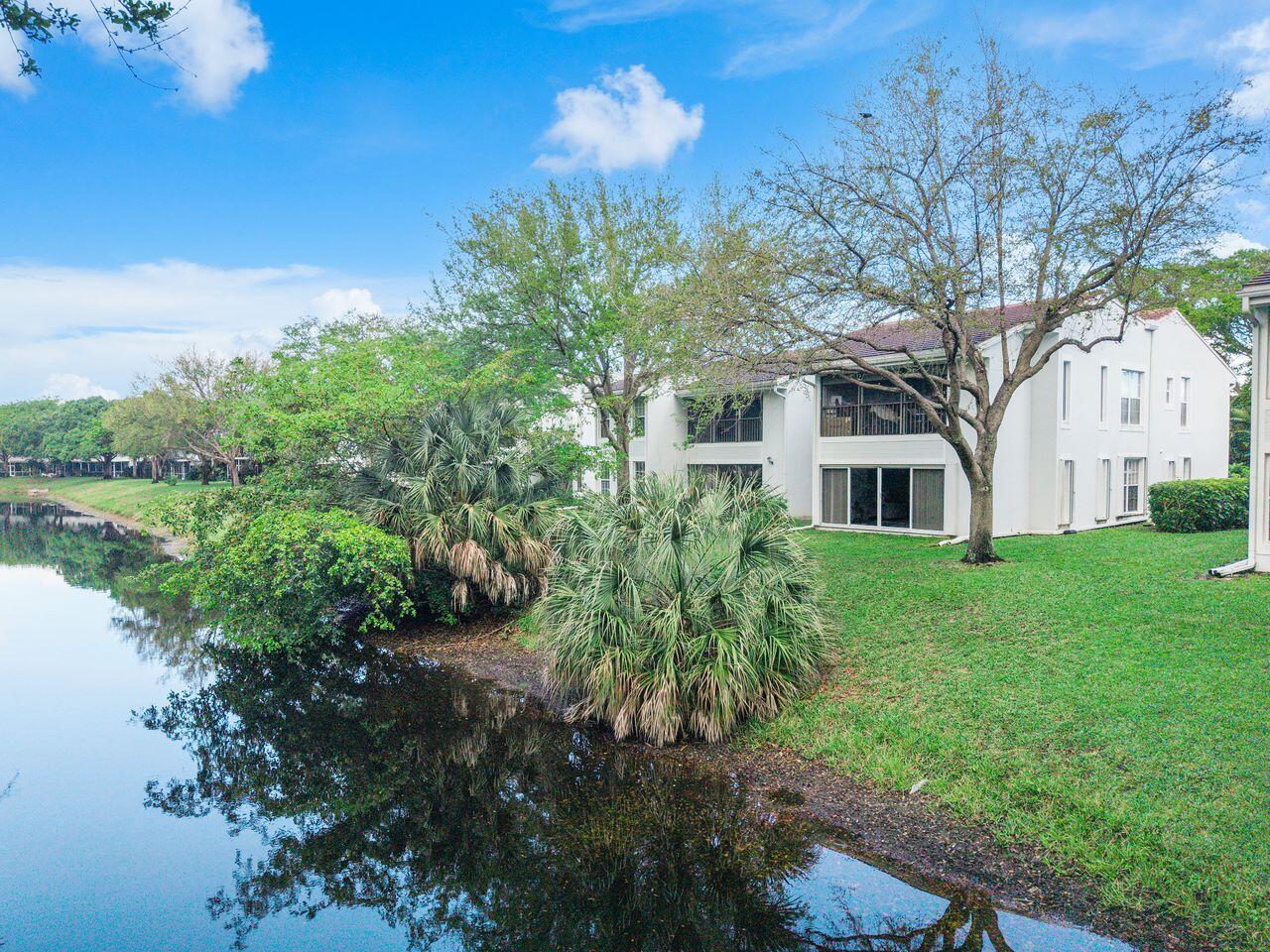 LAKES OF WOODHAVEN I AND II CONDO - Residential