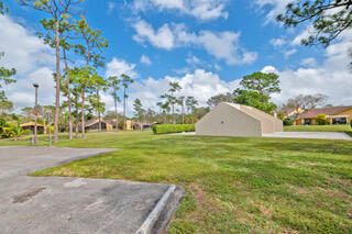 TIMBERWALK SEC 1 - Residential Lease