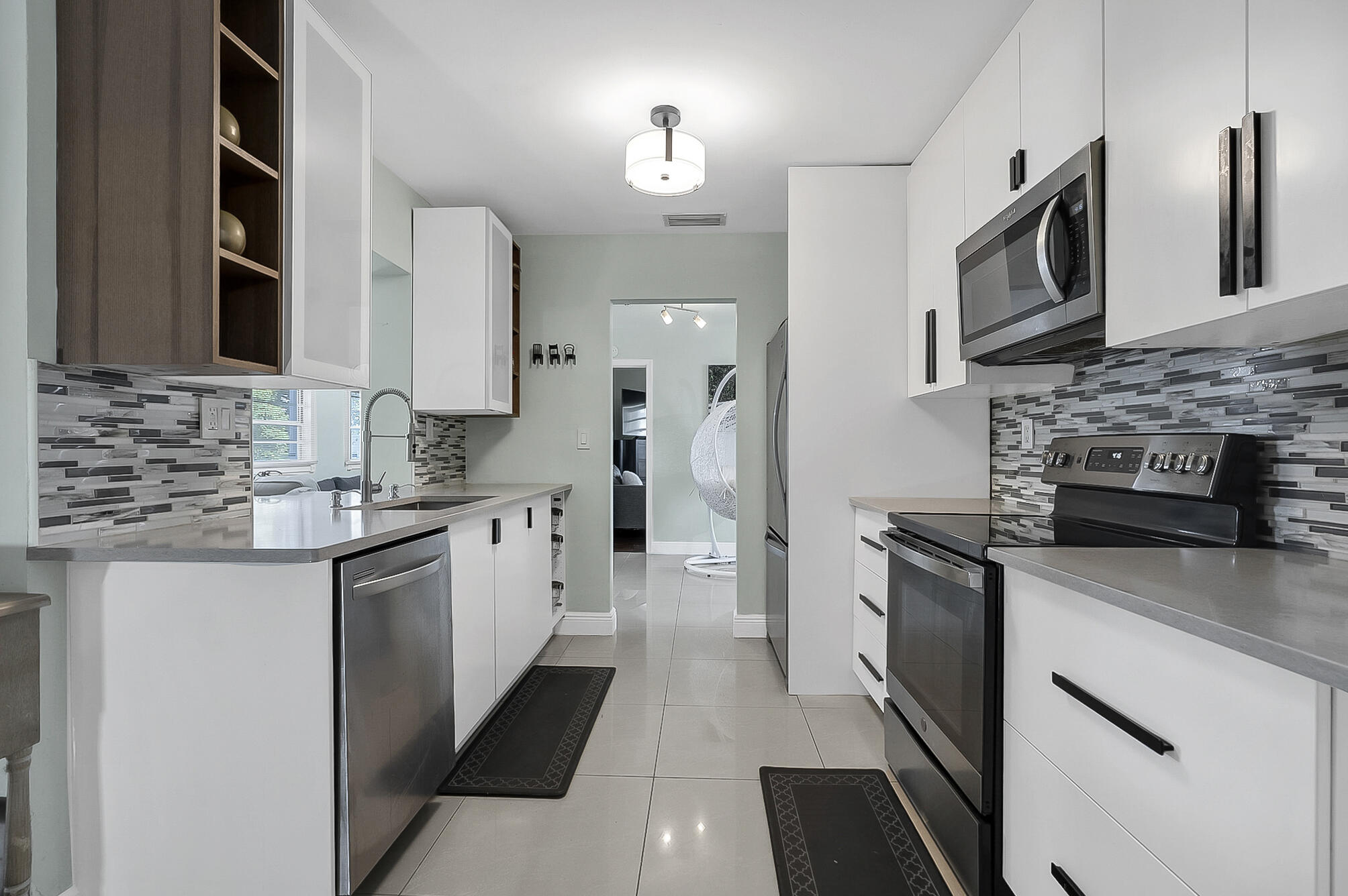 MAINLANDS OF TAMARAC LAKES - Residential