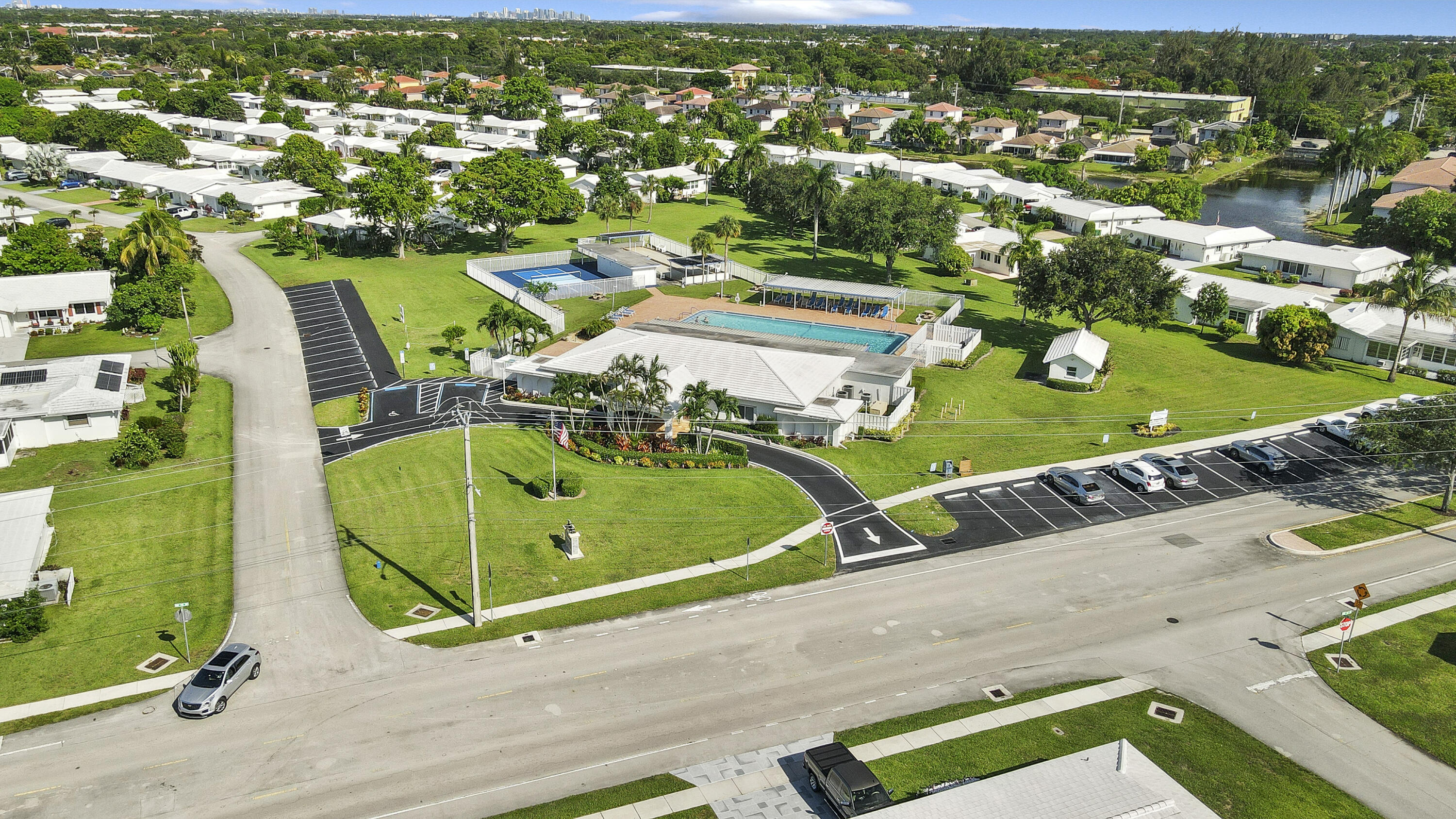 MAINLANDS OF TAMARAC LAKES - Residential