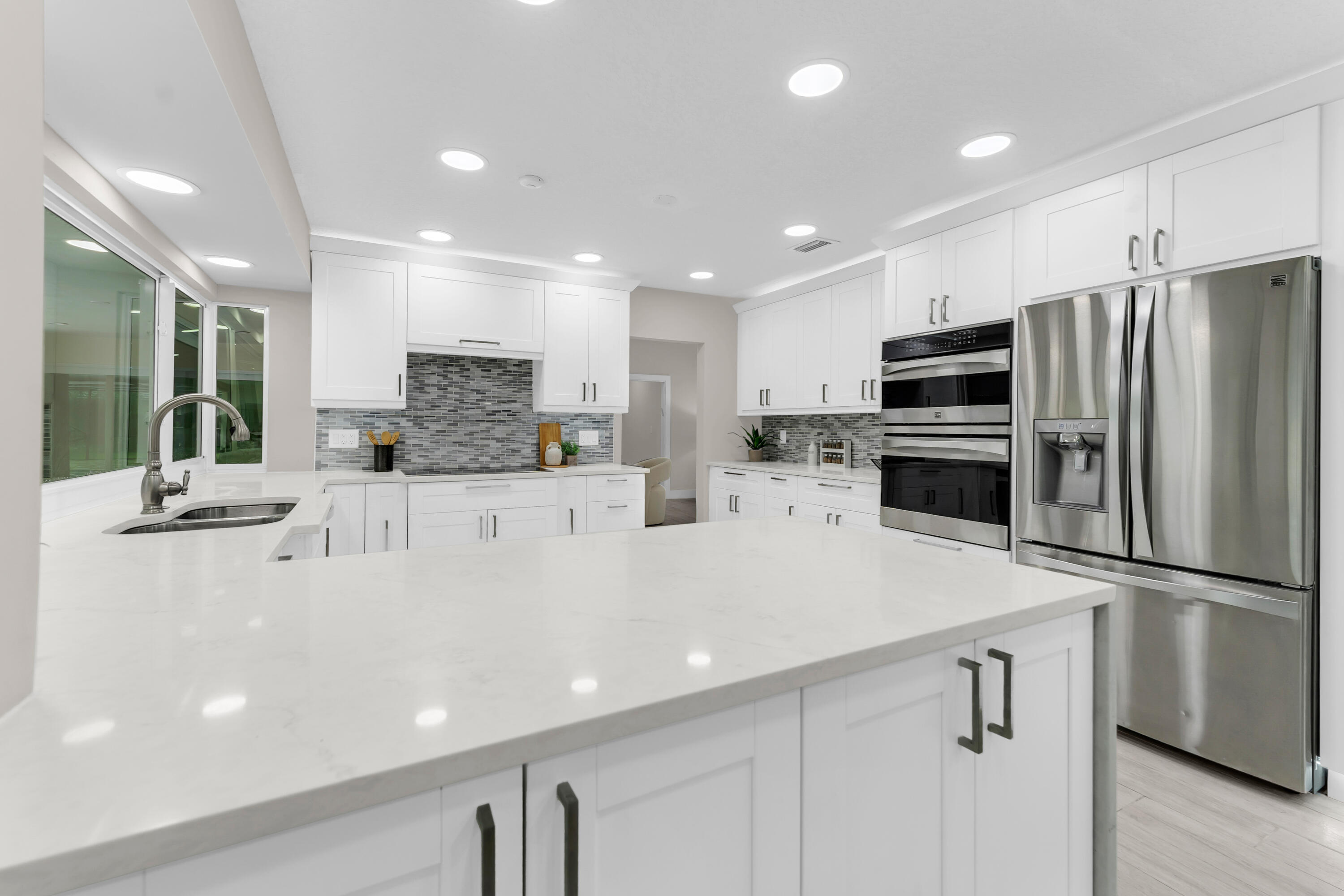 ESTANCIA - Residential