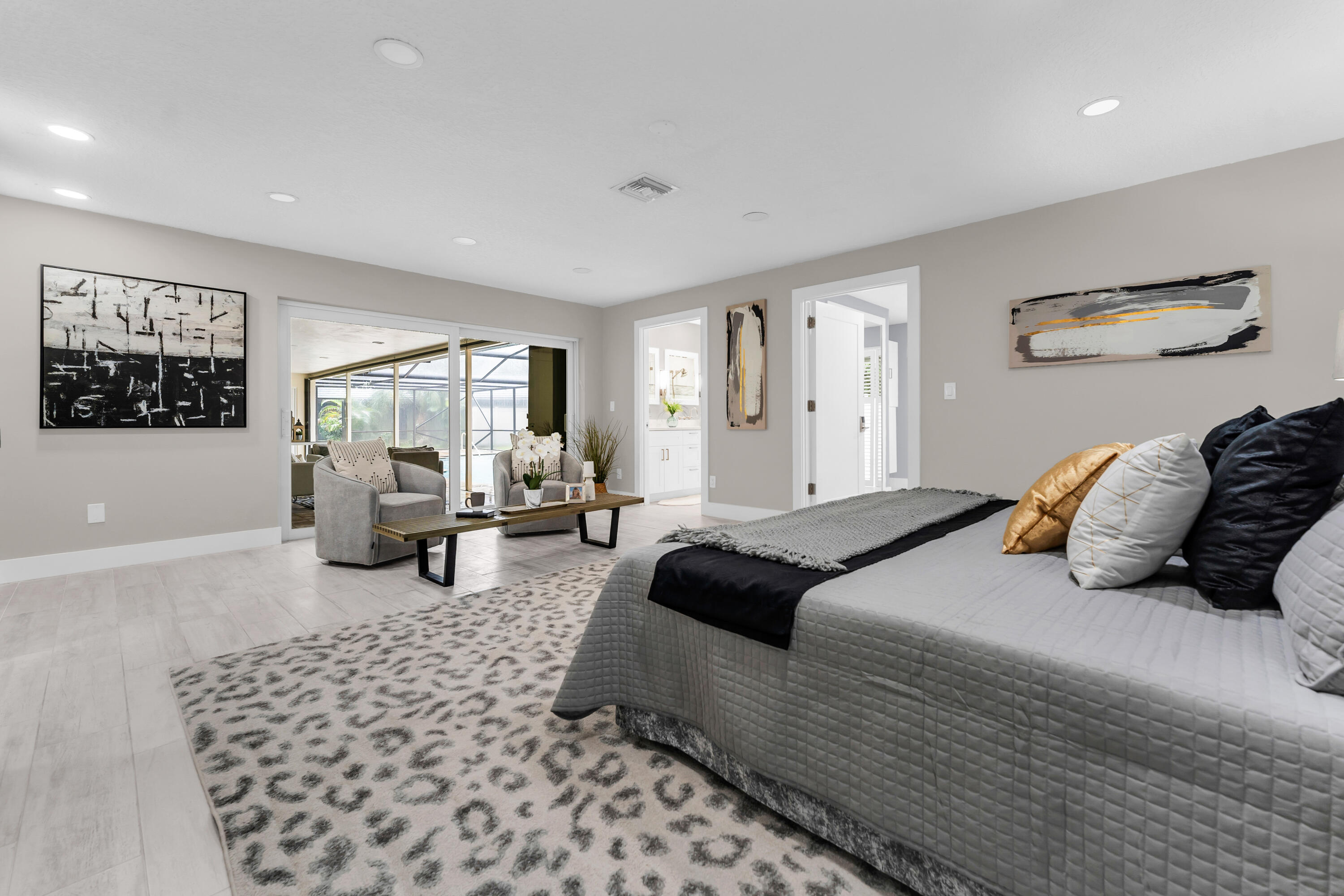 ESTANCIA - Residential