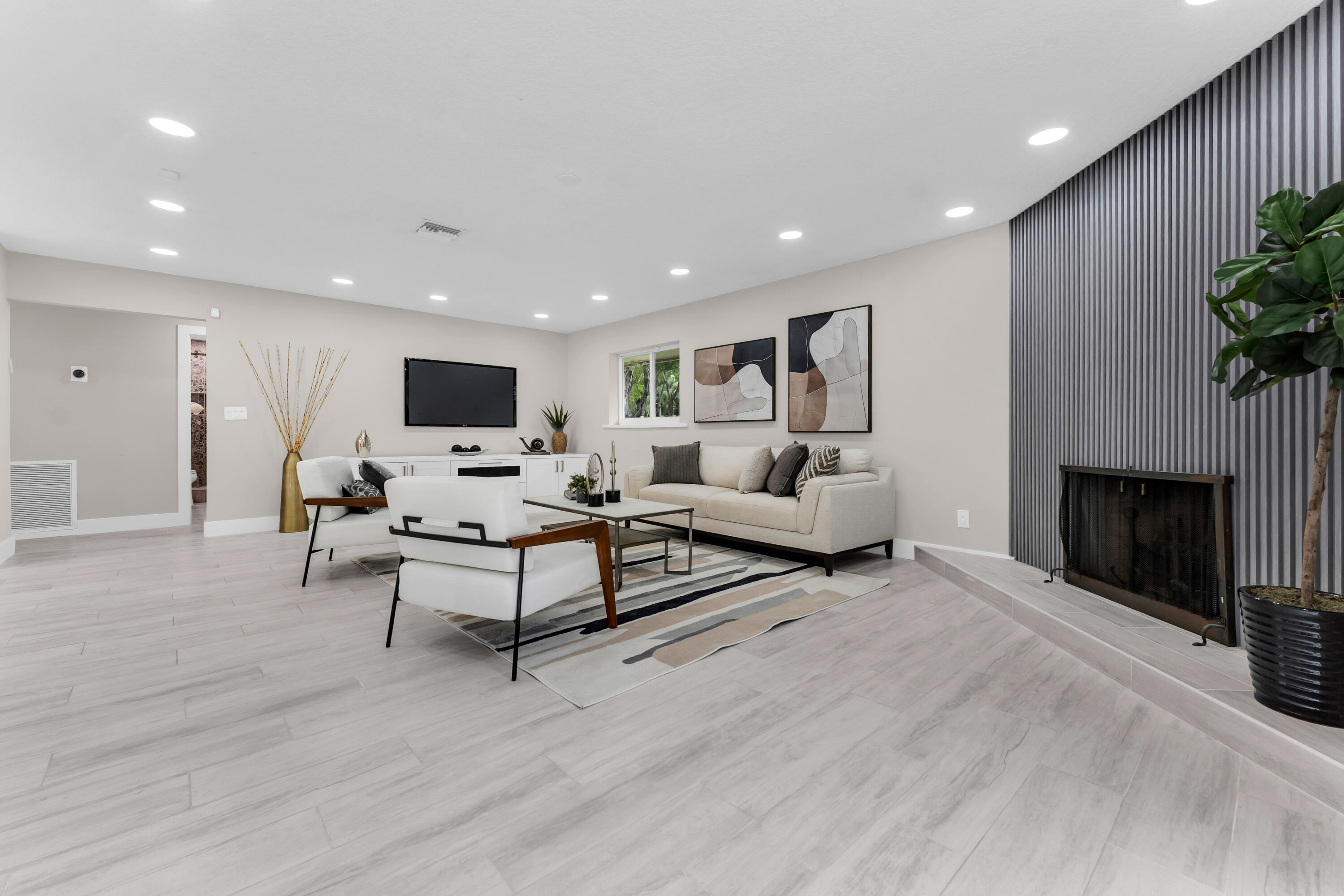 ESTANCIA - Residential