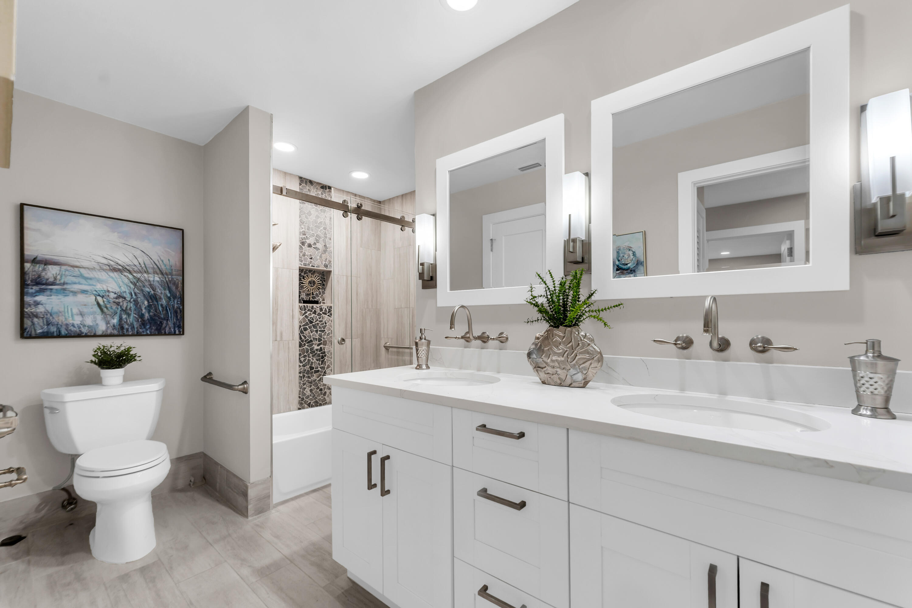 ESTANCIA - Residential