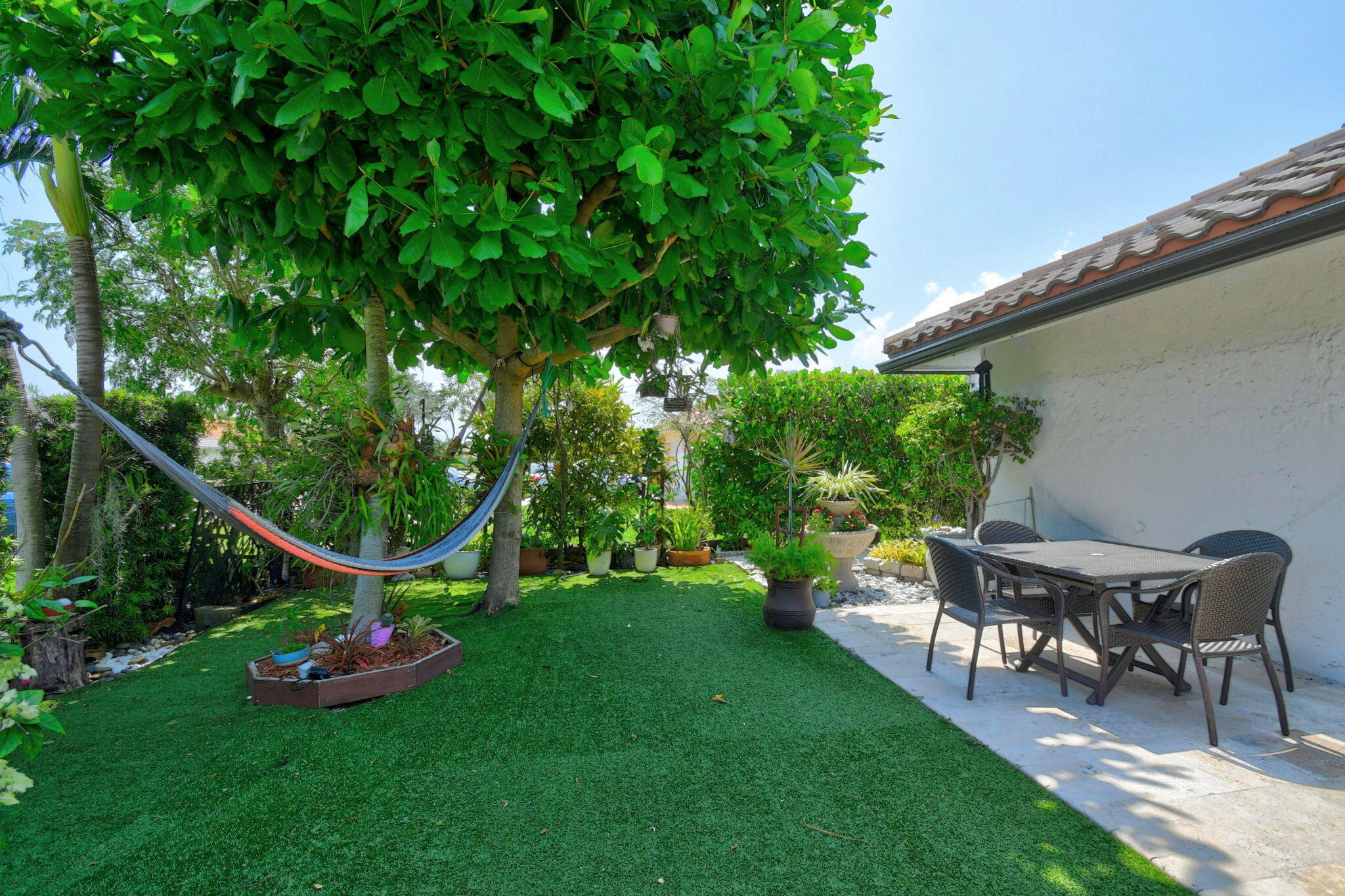 SUN VALLEY 2 - Residential
