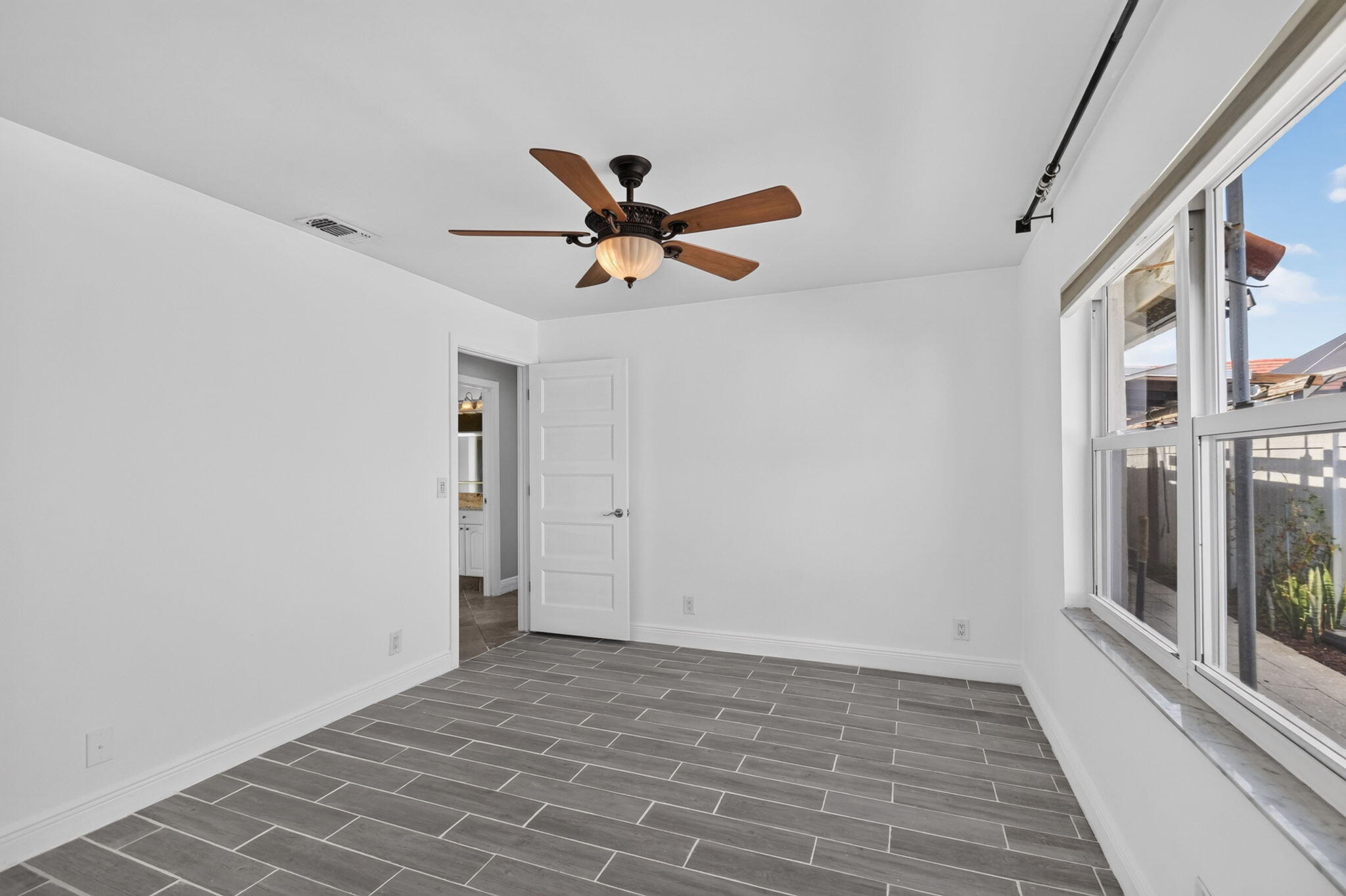 SUN VALLEY 2 - Residential