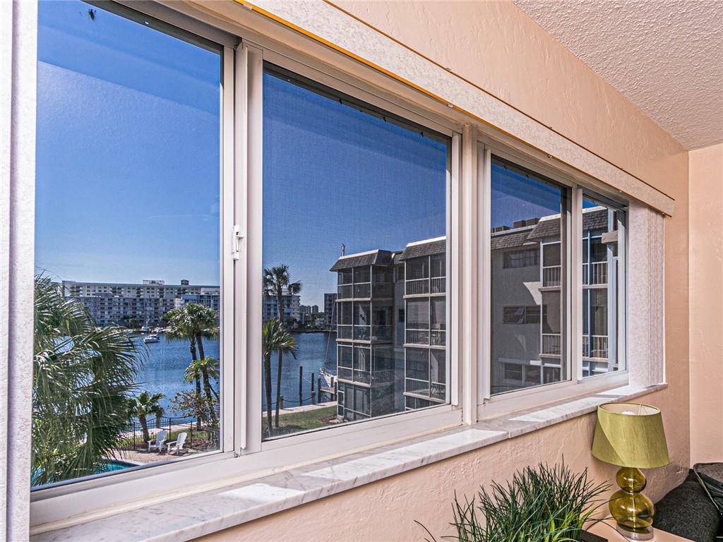 YACHT HARBOR COOP - Residential