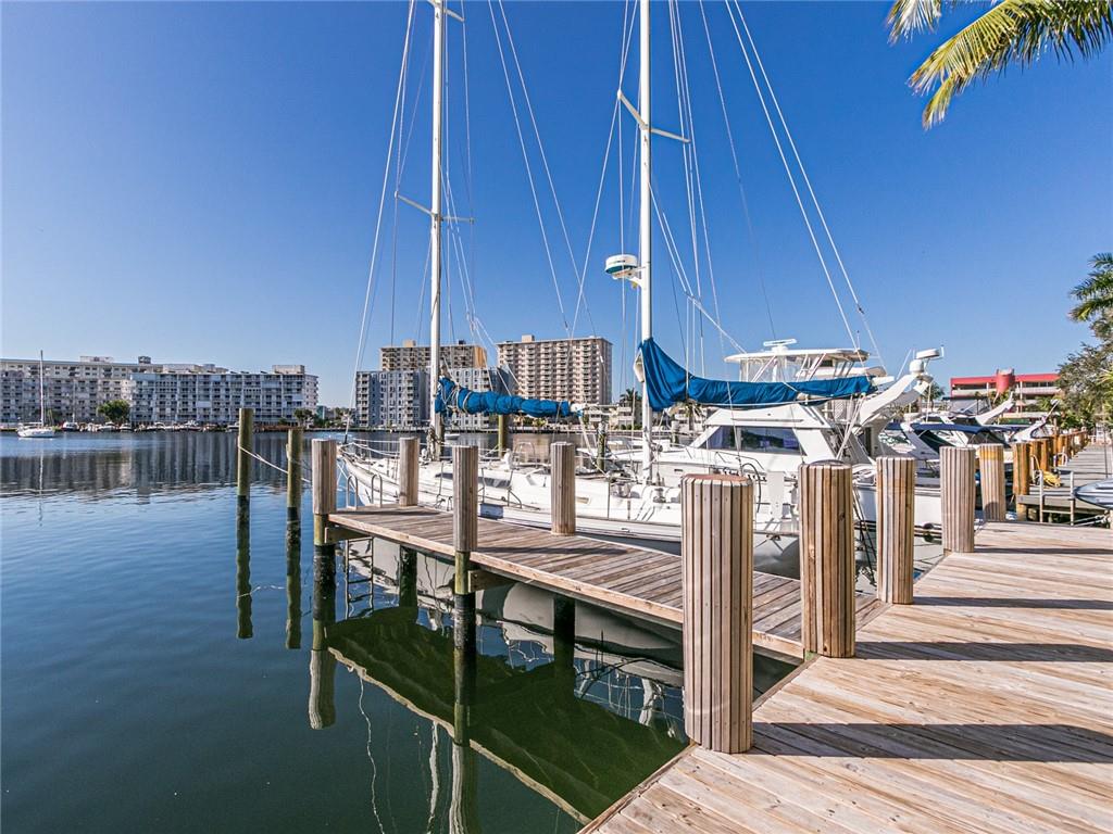YACHT HARBOR COOP - Residential