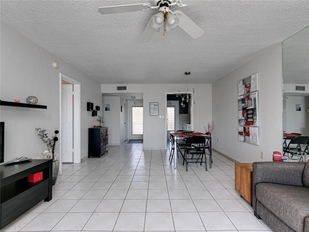 YACHT HARBOR COOP - Residential
