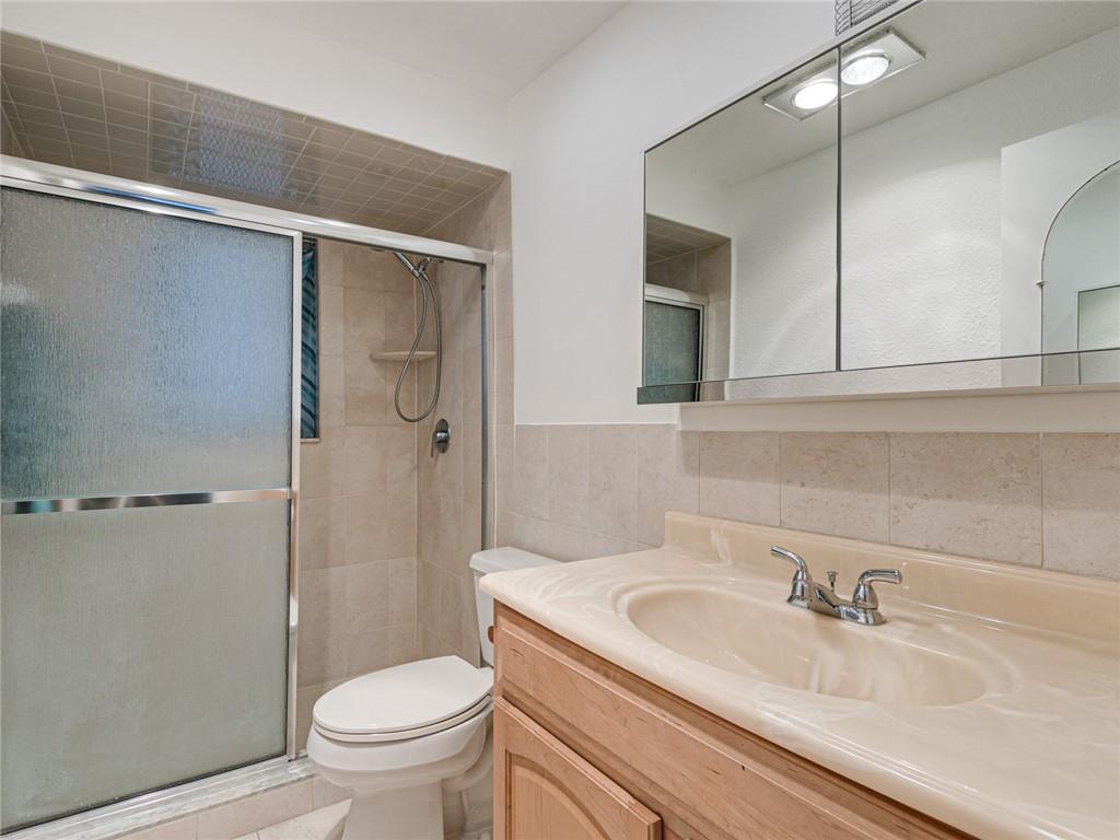 YACHT HARBOR COOP - Residential