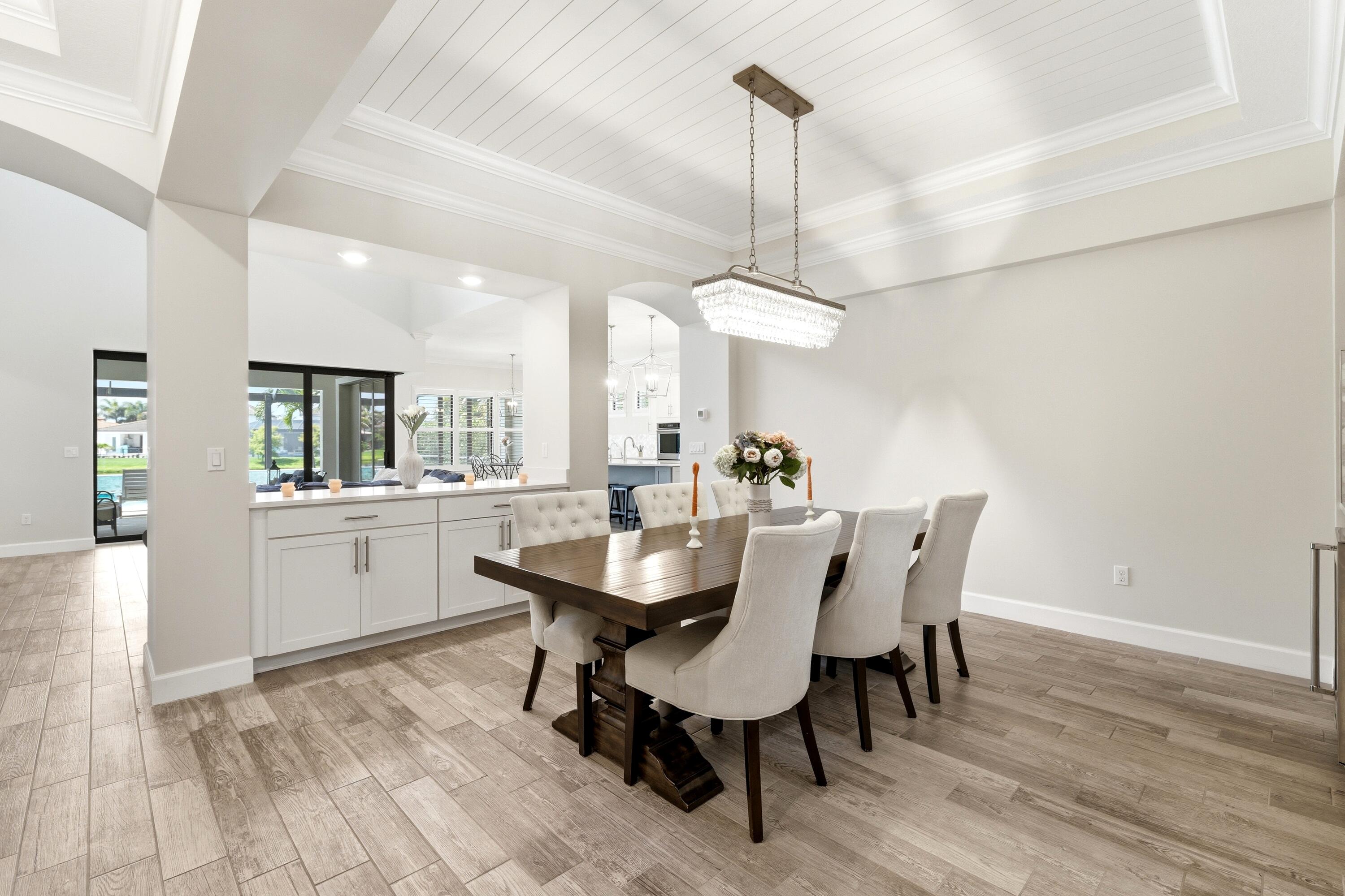SONOMA ISLES - Residential