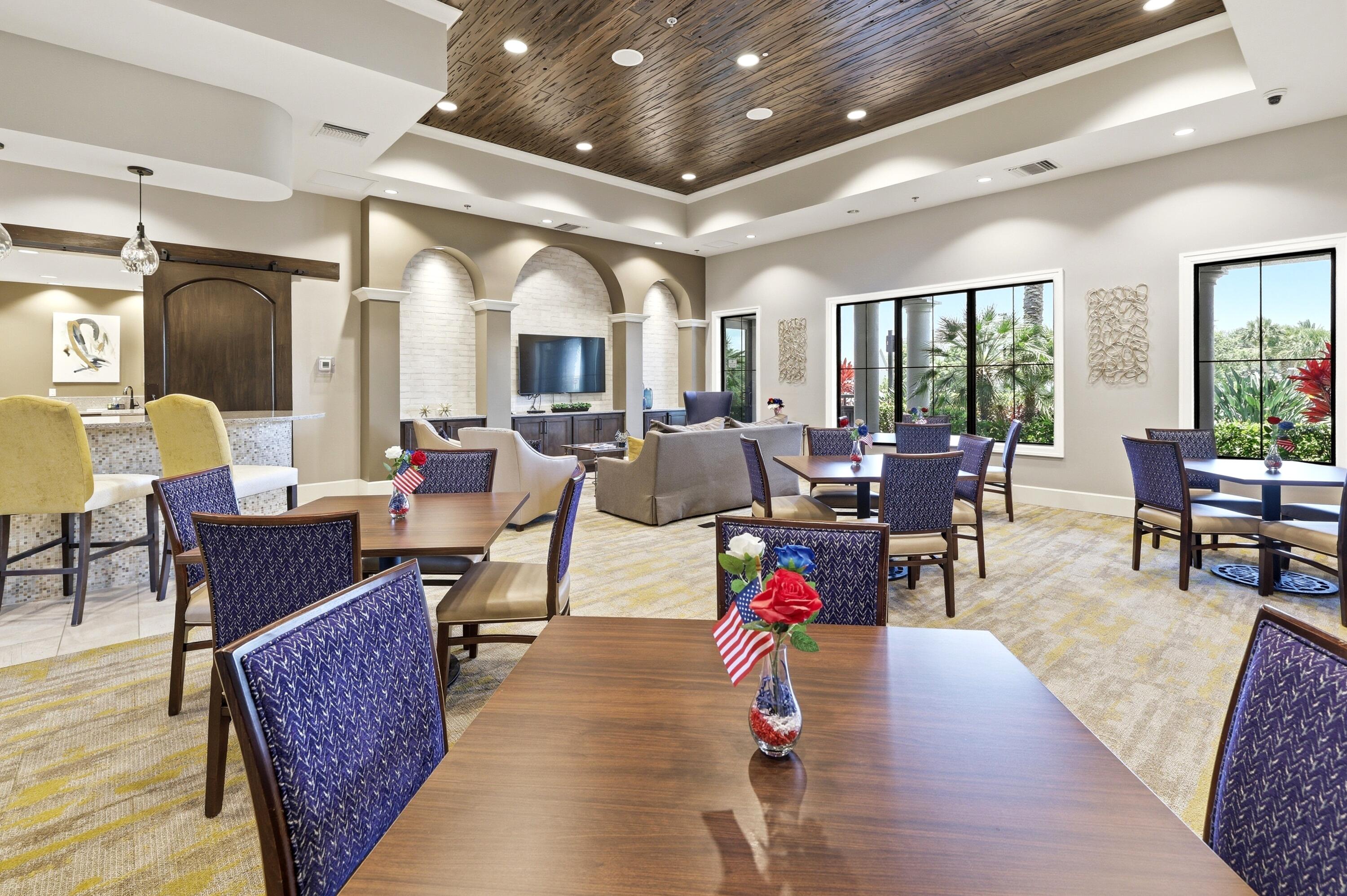SONOMA ISLES - Residential