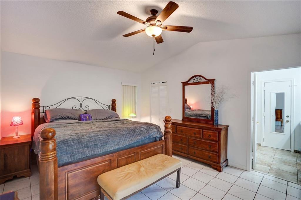 Coral Spgsiversity Drive - Residential