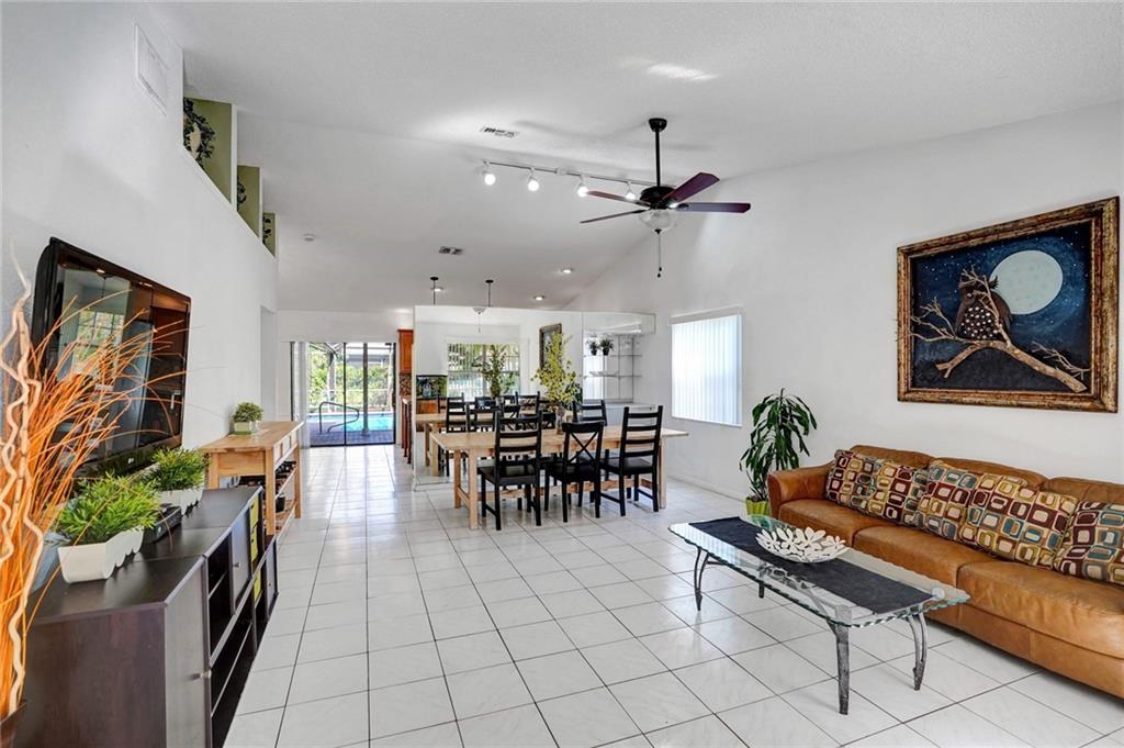 Coral Spgsiversity Drive - Residential