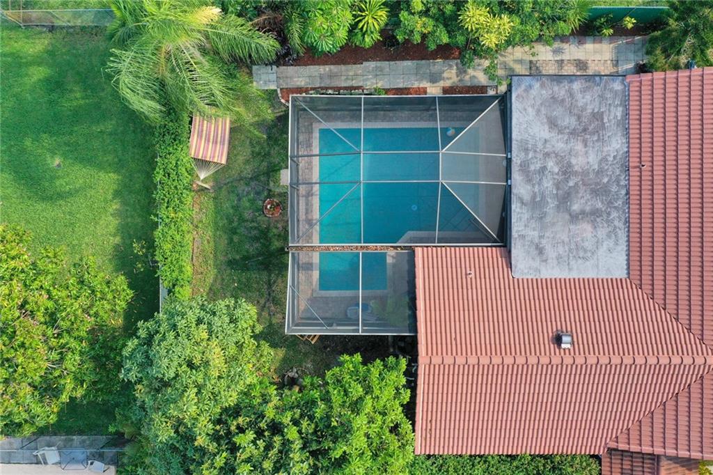 Coral Spgsiversity Drive - Residential