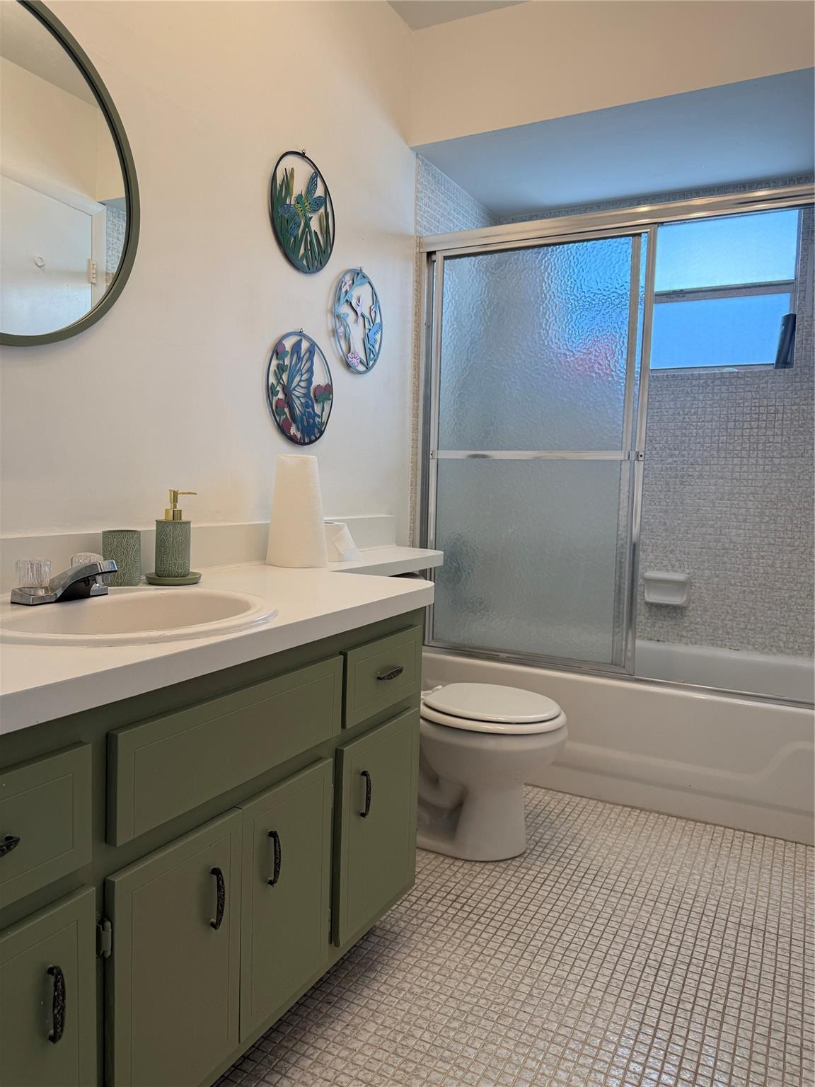 FAIRFAX HALL CONDO - Residential