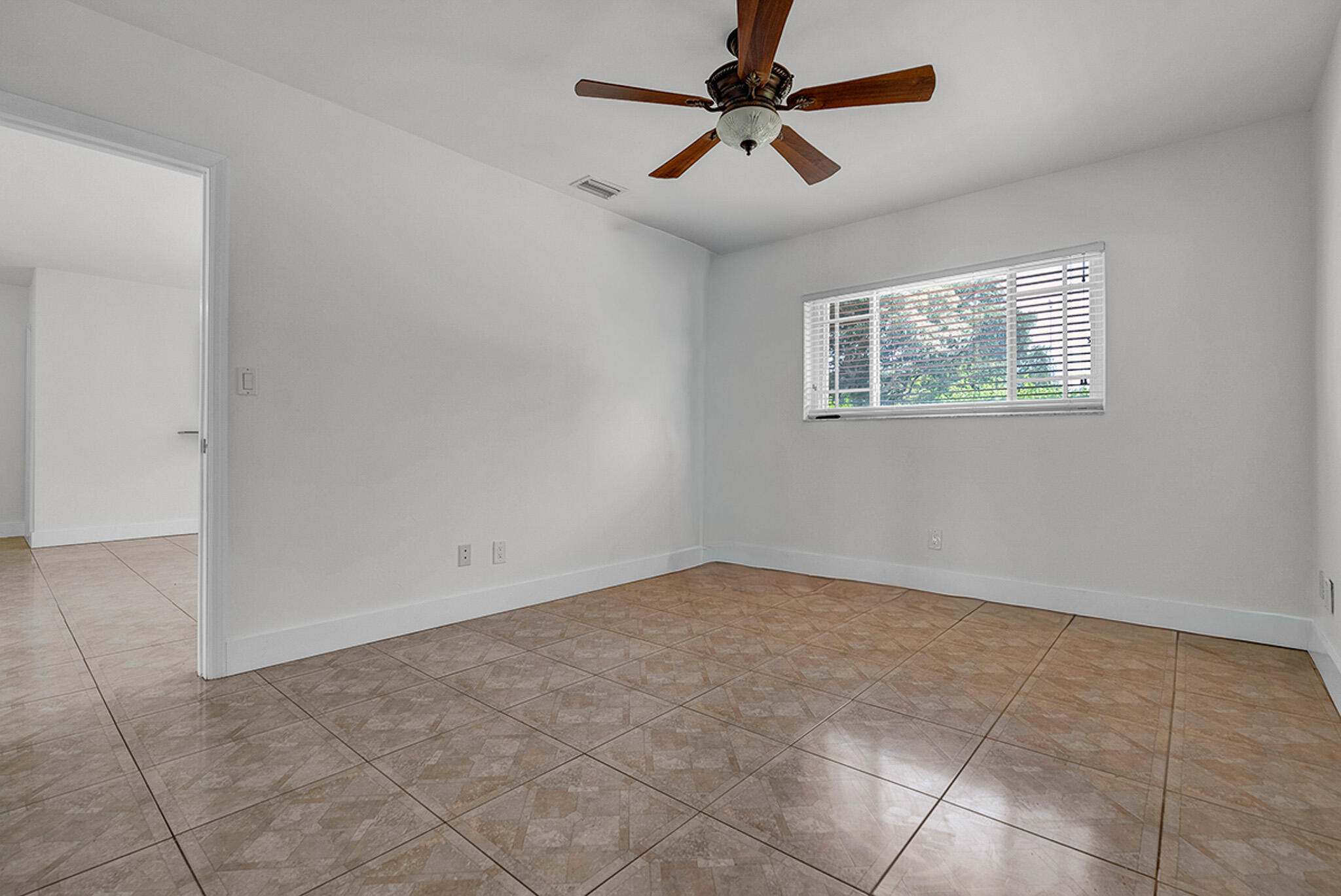 BREEZE HAVEN NO 2 - Residential