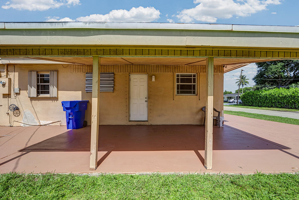 BREEZE HAVEN NO 2 - Residential