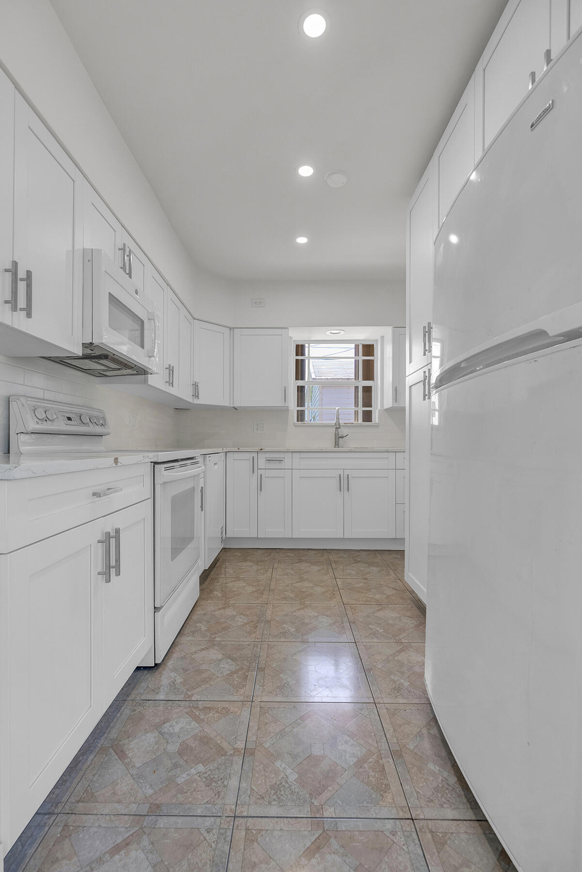 BREEZE HAVEN NO 2 - Residential