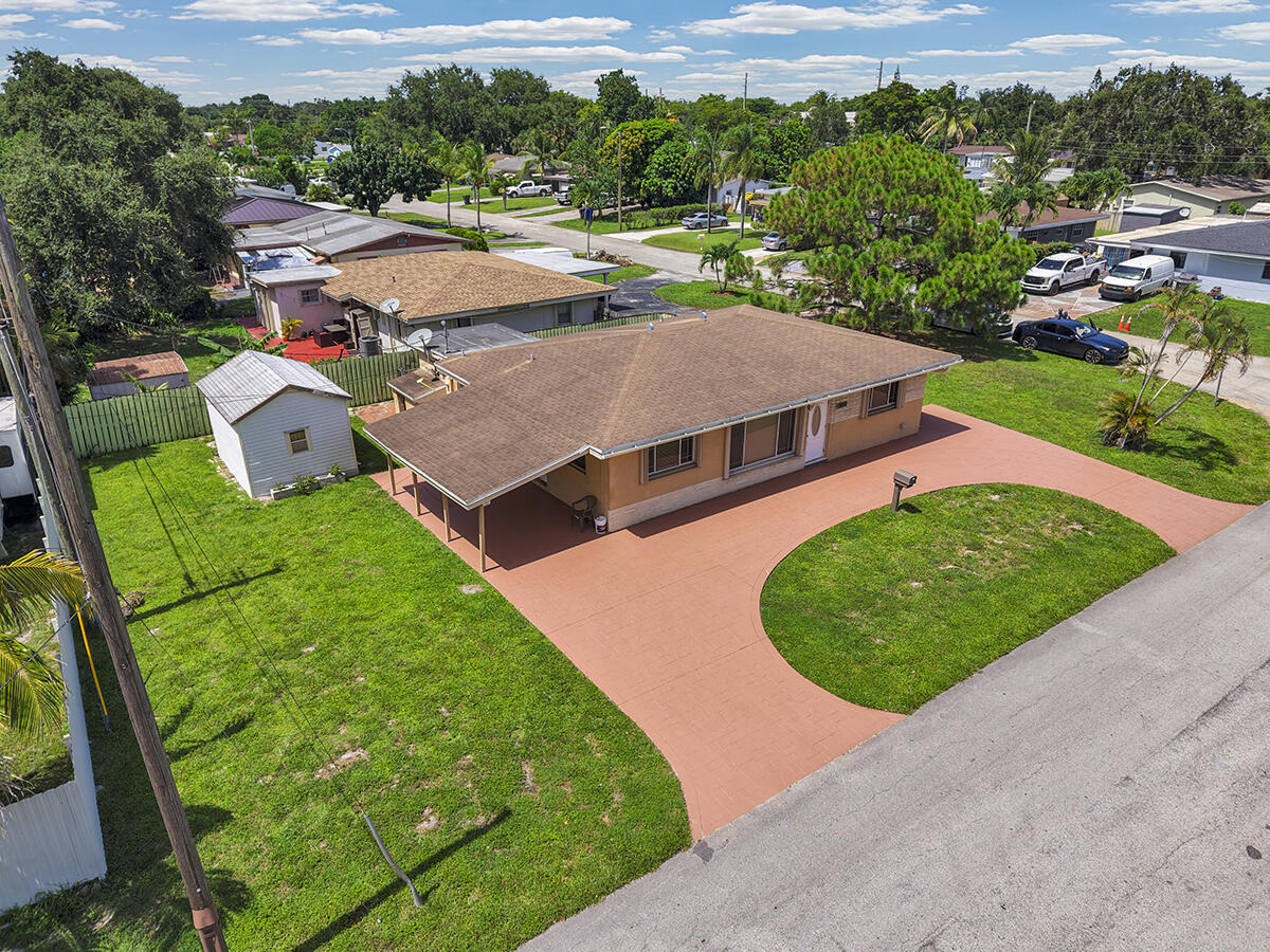BREEZE HAVEN NO 2 - Residential