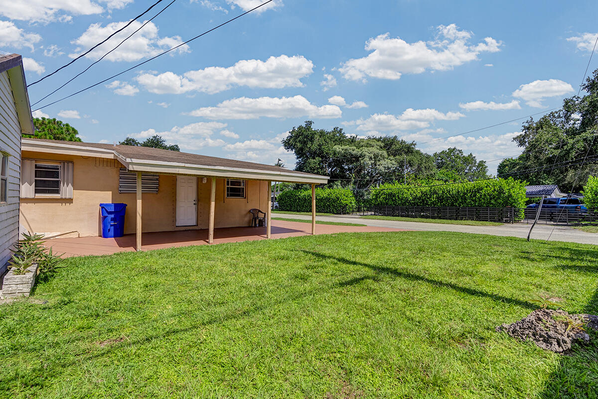 BREEZE HAVEN NO 2 - Residential