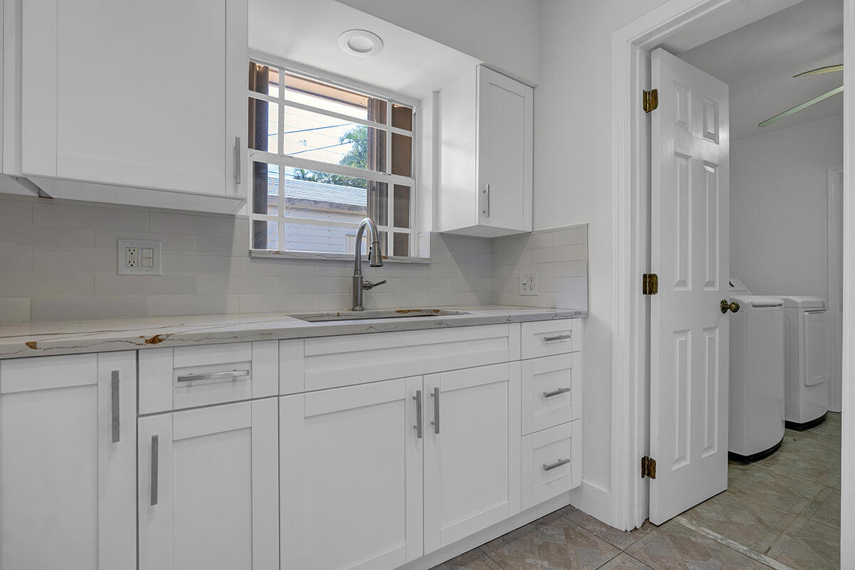 BREEZE HAVEN NO 2 - Residential