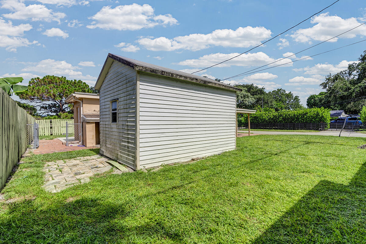 BREEZE HAVEN NO 2 - Residential