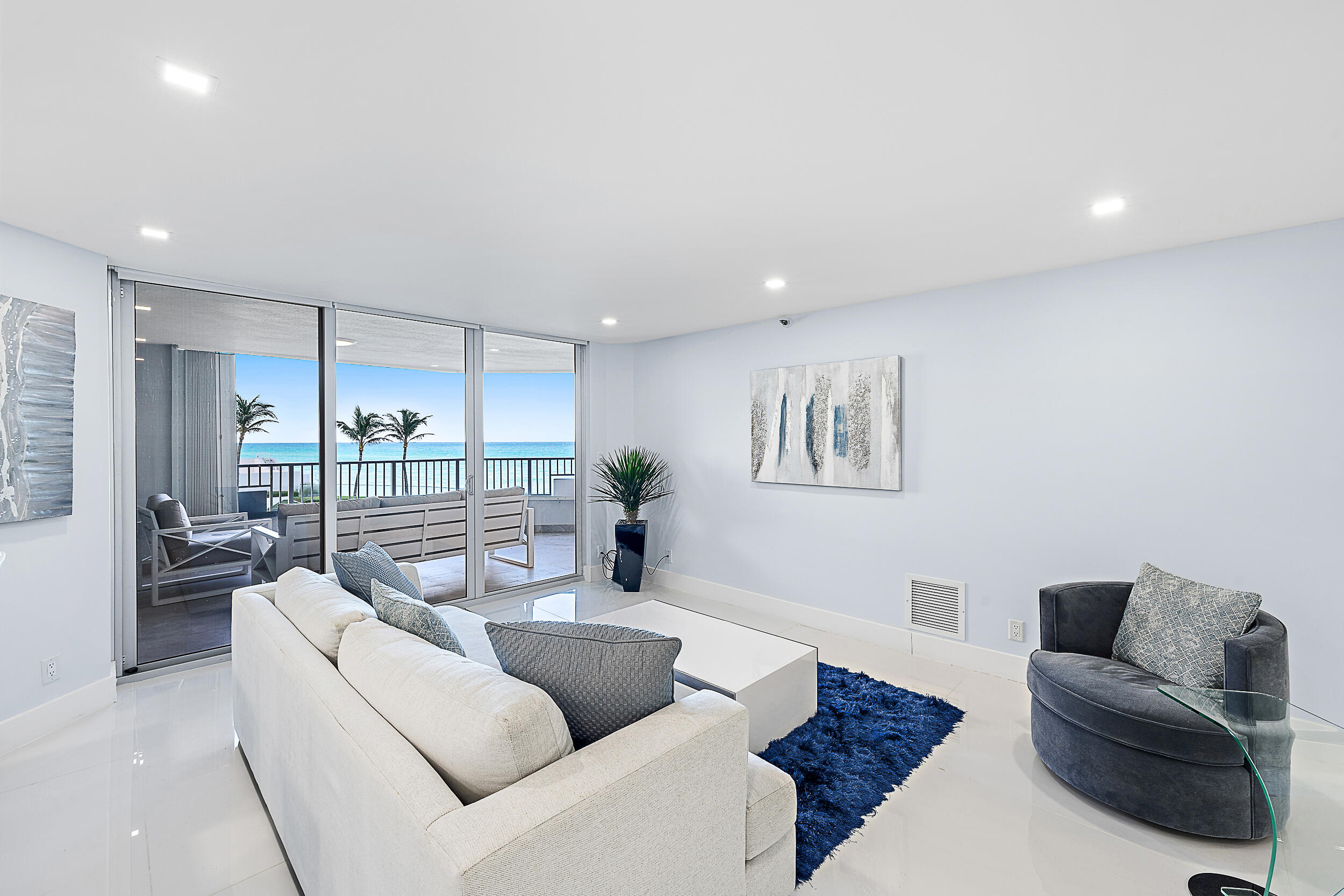 Corniche - Residential