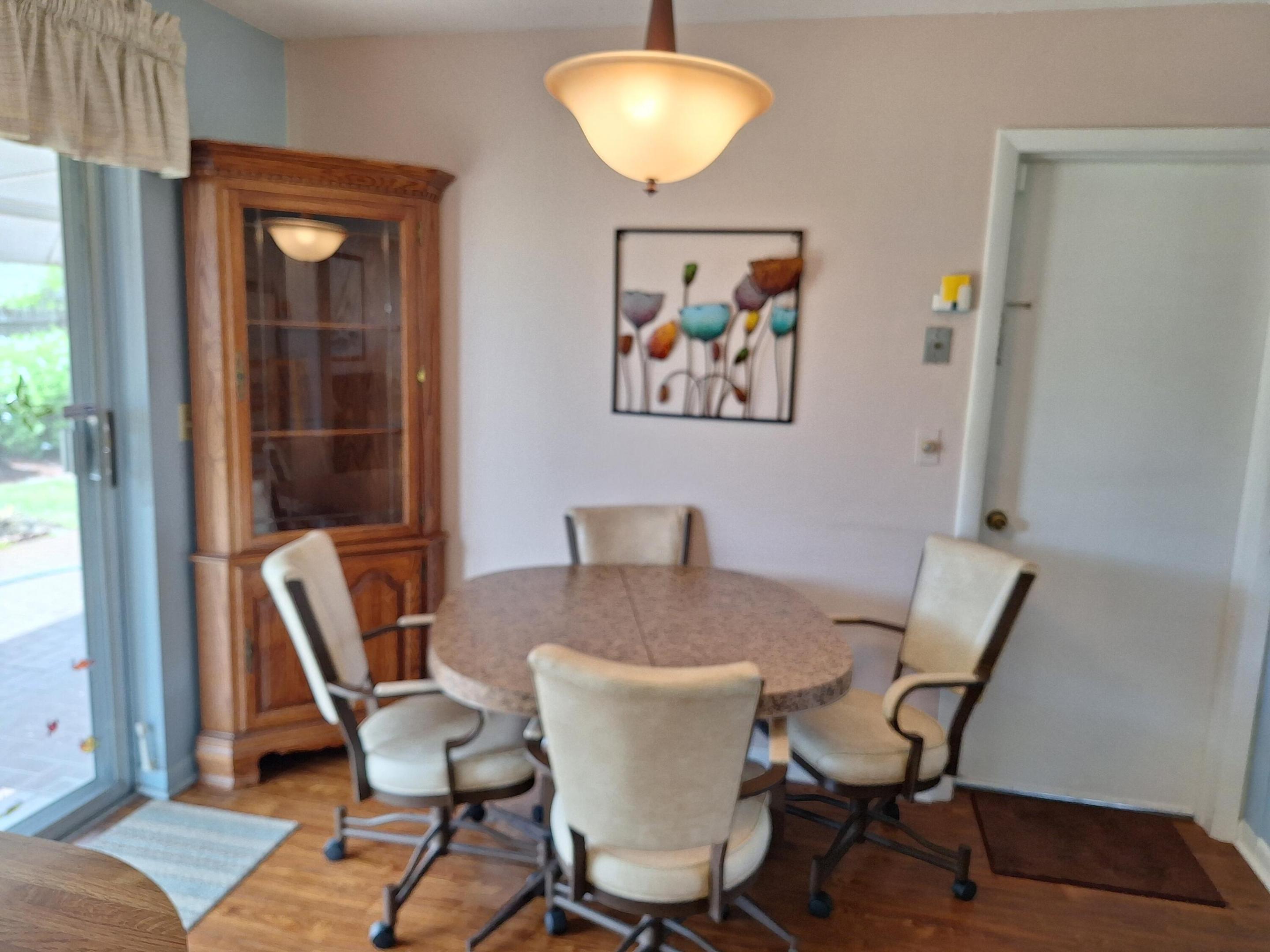 ROYAL PINES - Residential