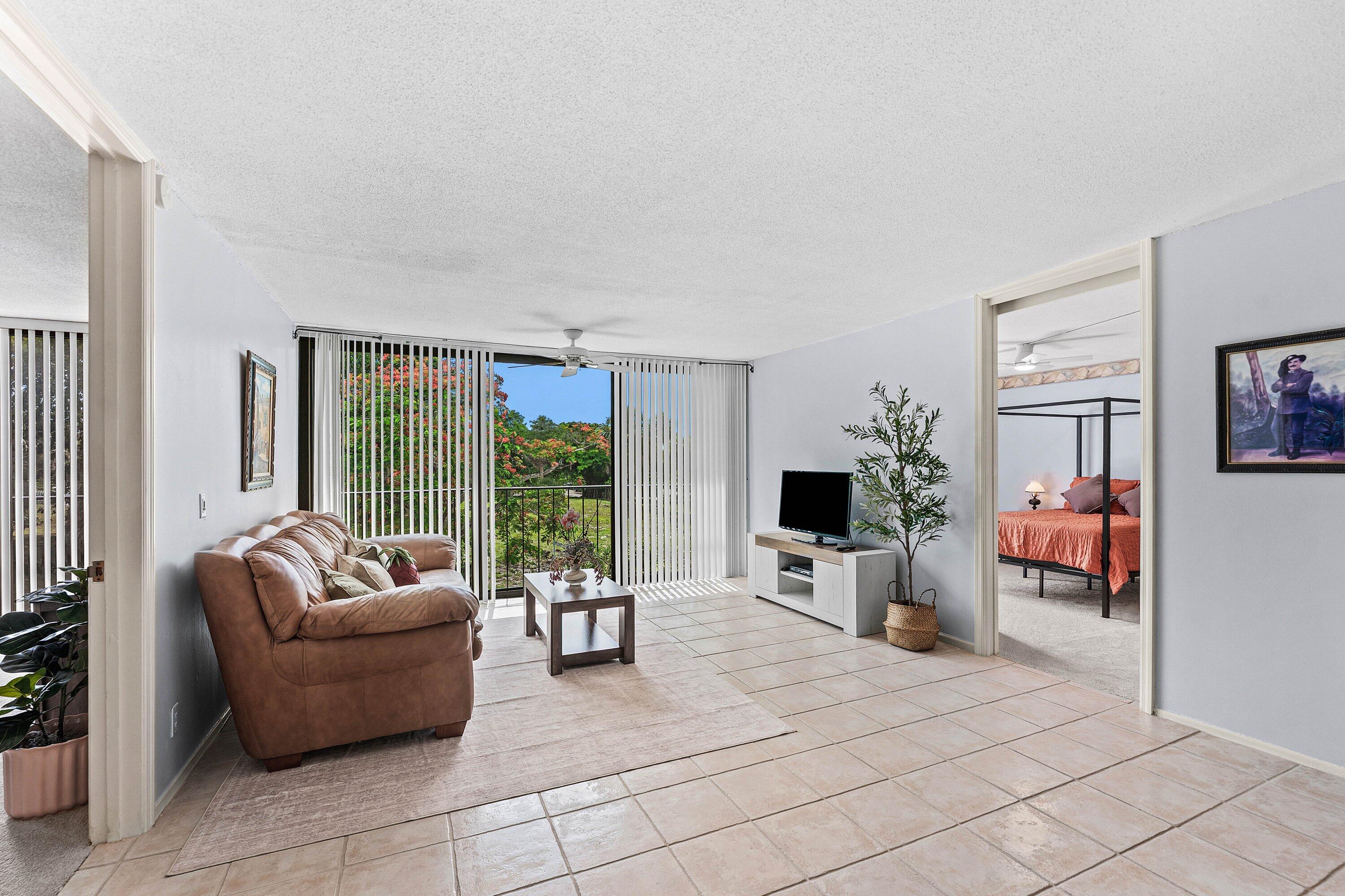 CORINTHIAN GARDENS INC CONDO - Residential