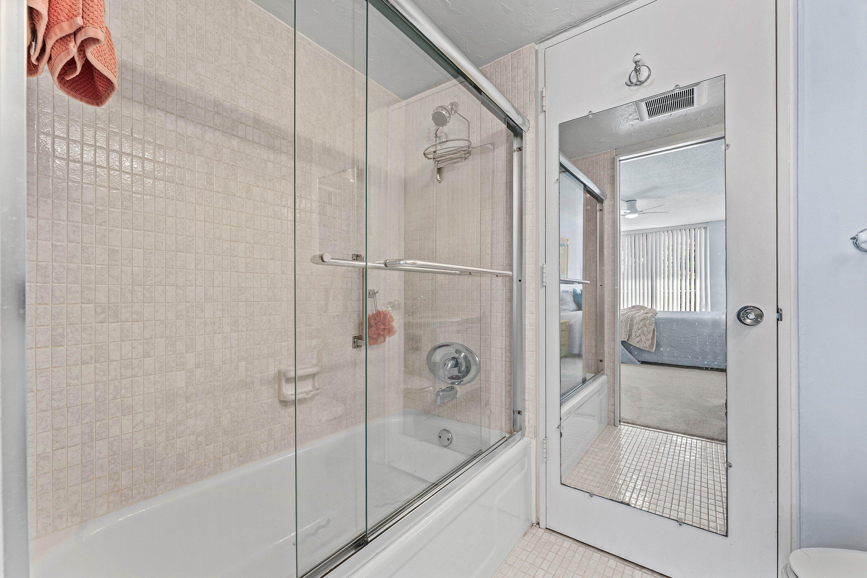 CORINTHIAN GARDENS INC CONDO - Residential