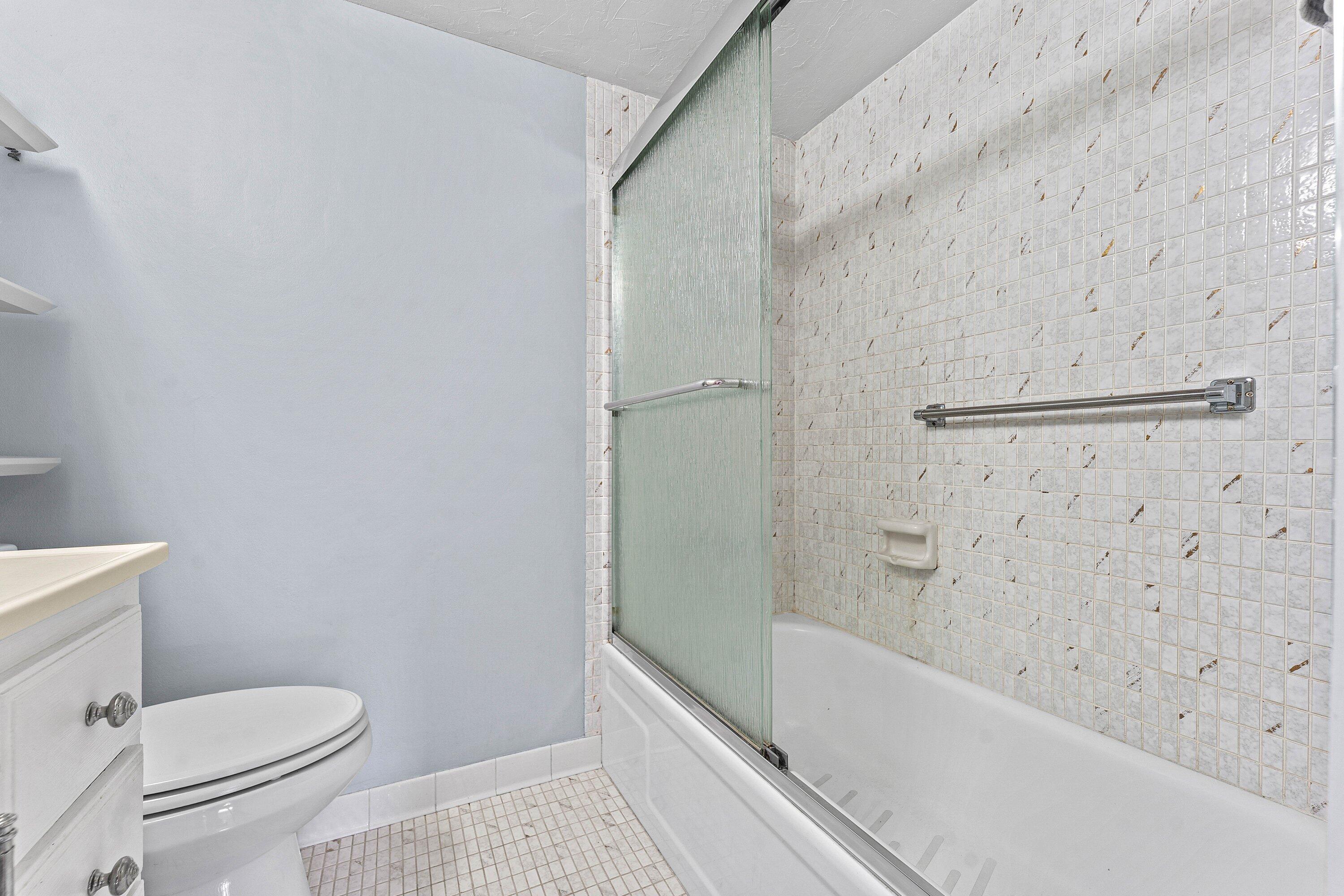 CORINTHIAN GARDENS INC CONDO - Residential