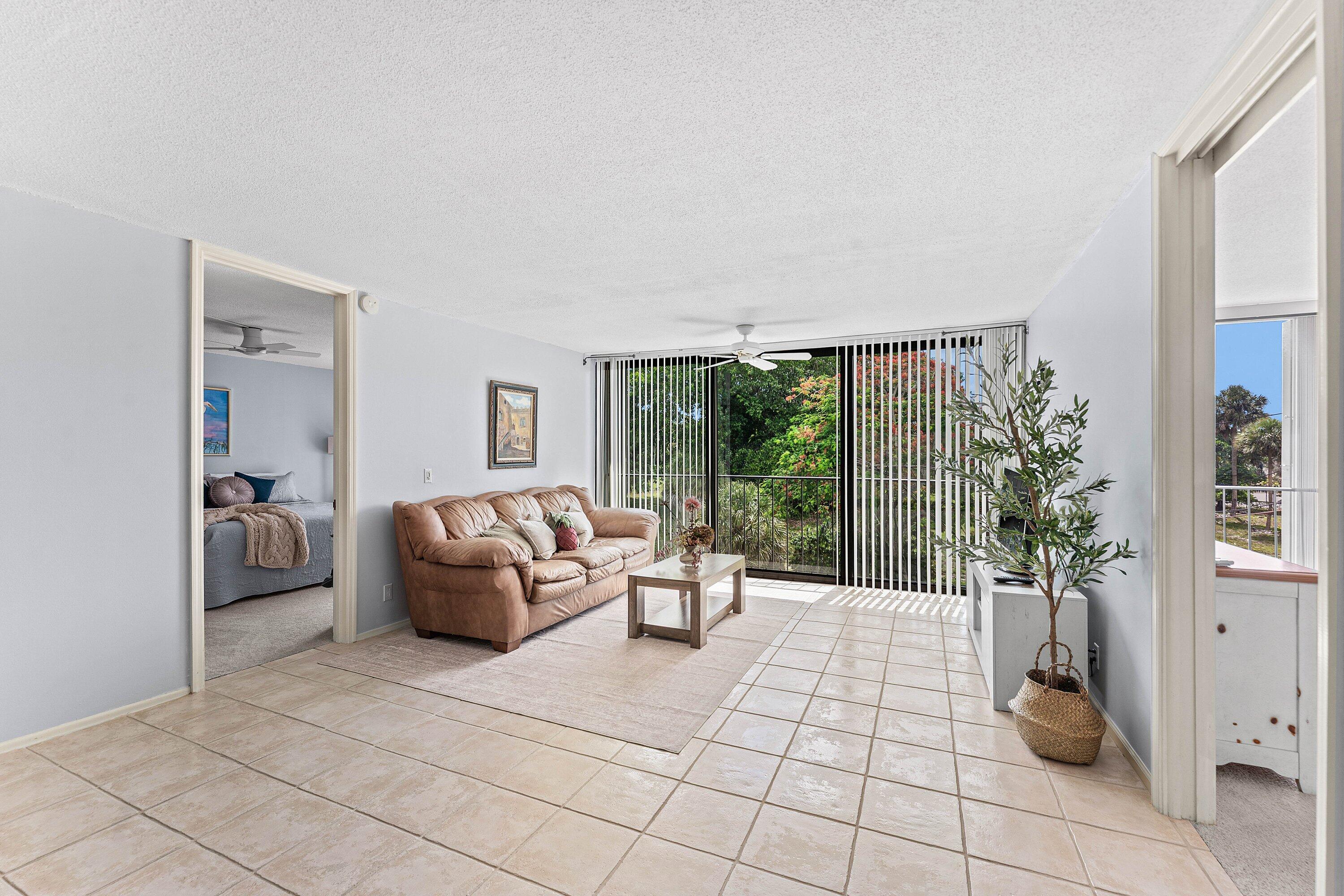 CORINTHIAN GARDENS INC CONDO - Residential