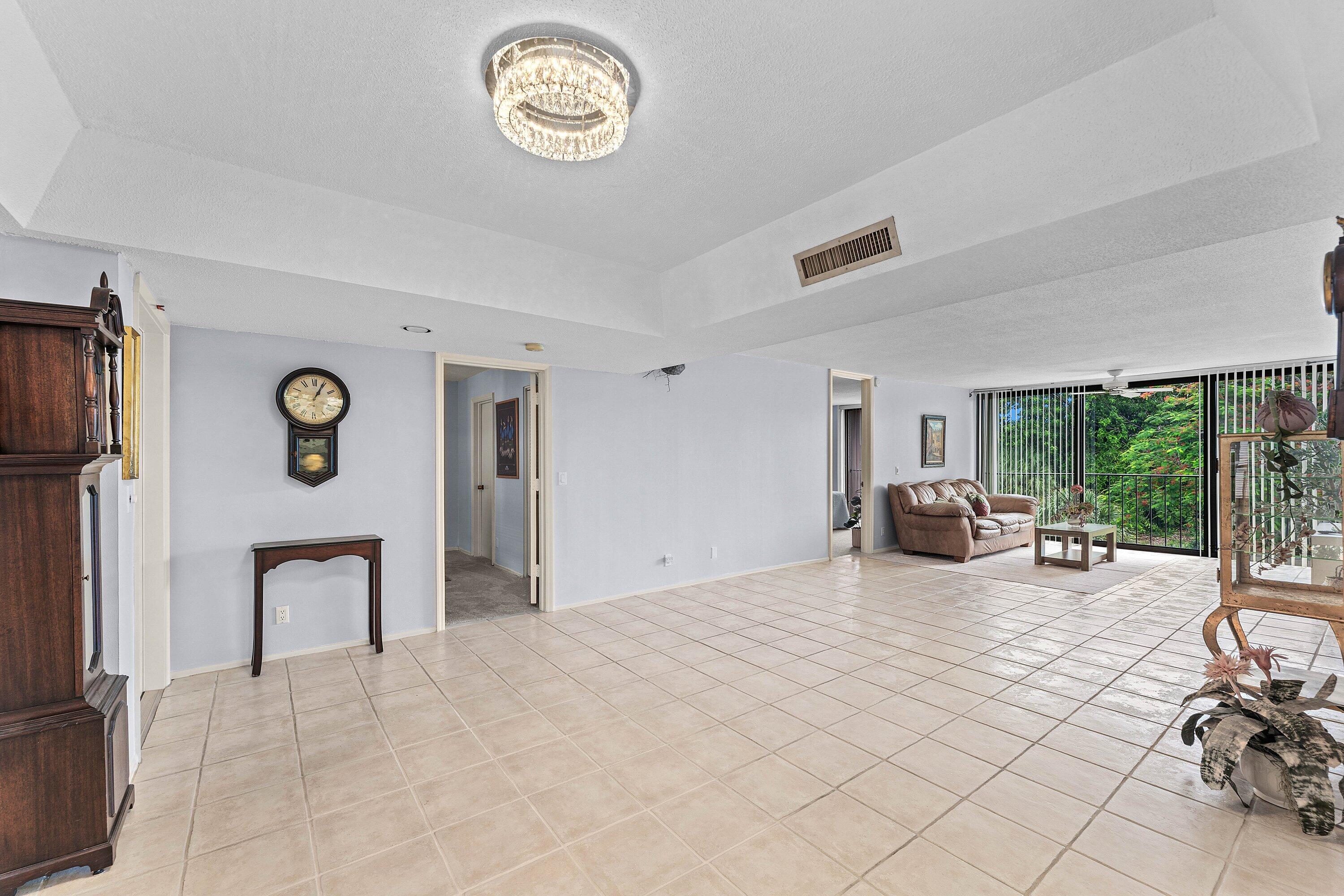 CORINTHIAN GARDENS INC CONDO - Residential