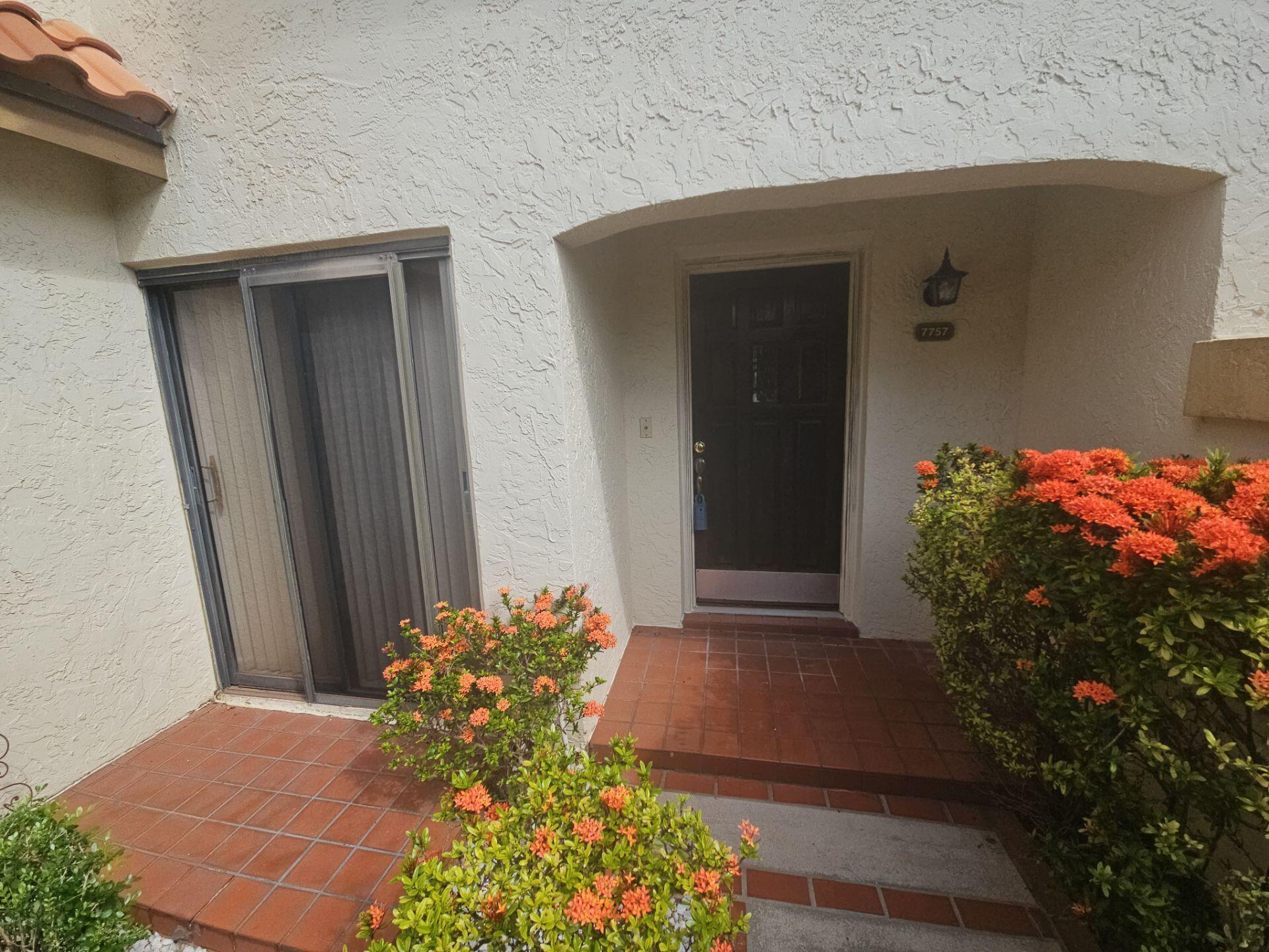 LA MIRADA AT BOCA POINTE CONDOS - Residential