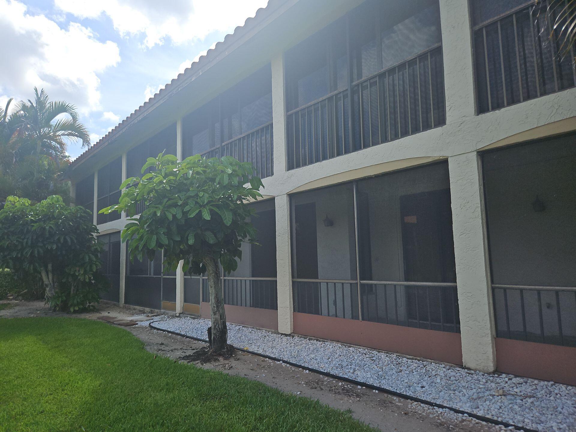 LA MIRADA AT BOCA POINTE CONDOS - Residential
