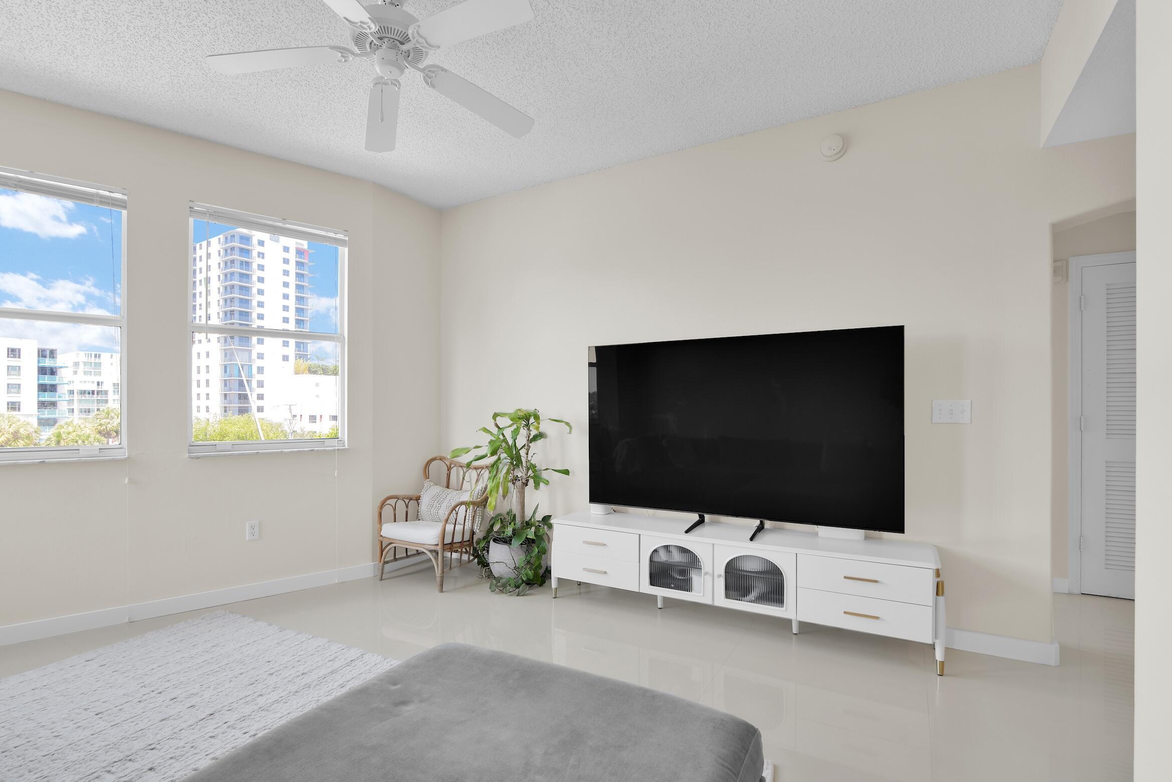 SOLE AT FORT LAUDERDALE CONDO - Residential Lease