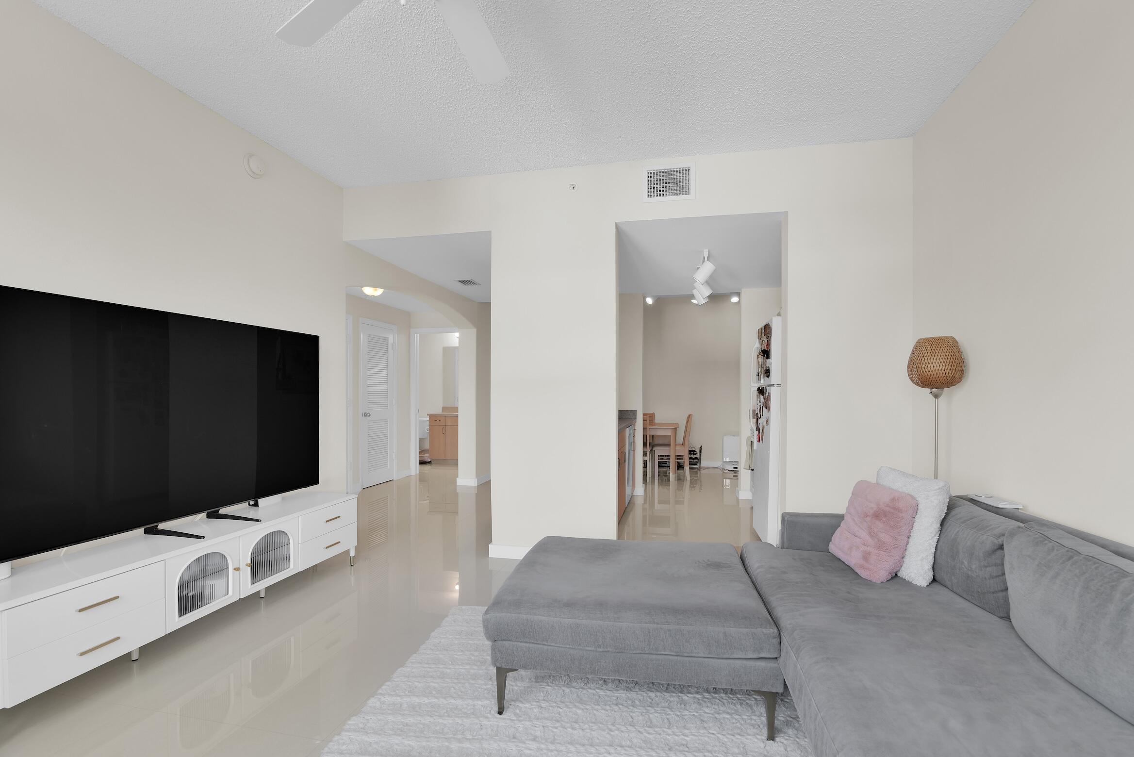 SOLE AT FORT LAUDERDALE CONDO - Residential Lease