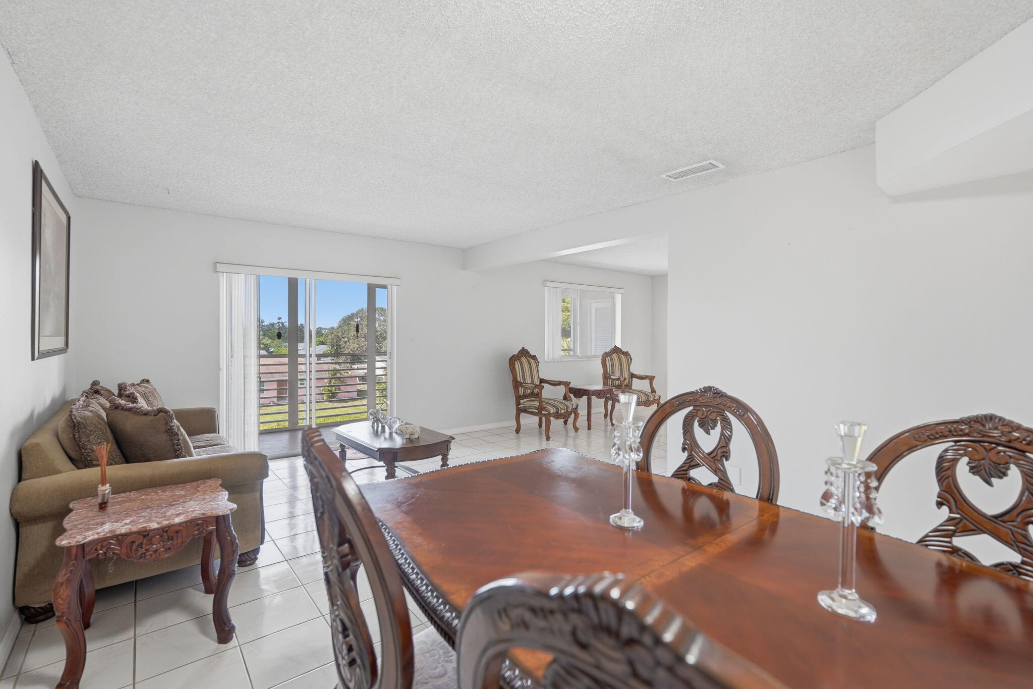 LAKE CLARKE GARDENS CONDO 18 - Residential