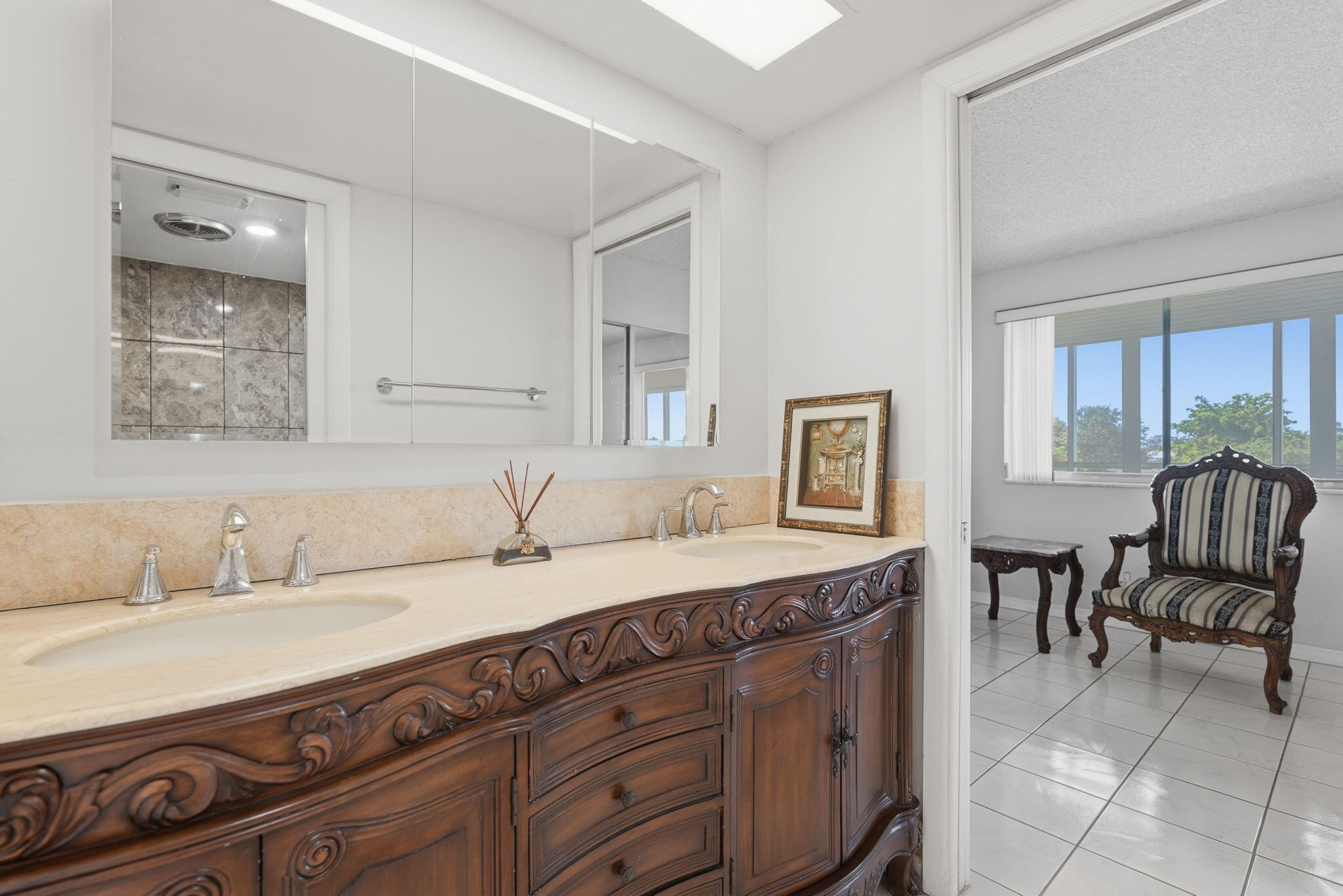 LAKE CLARKE GARDENS CONDO 18 - Residential
